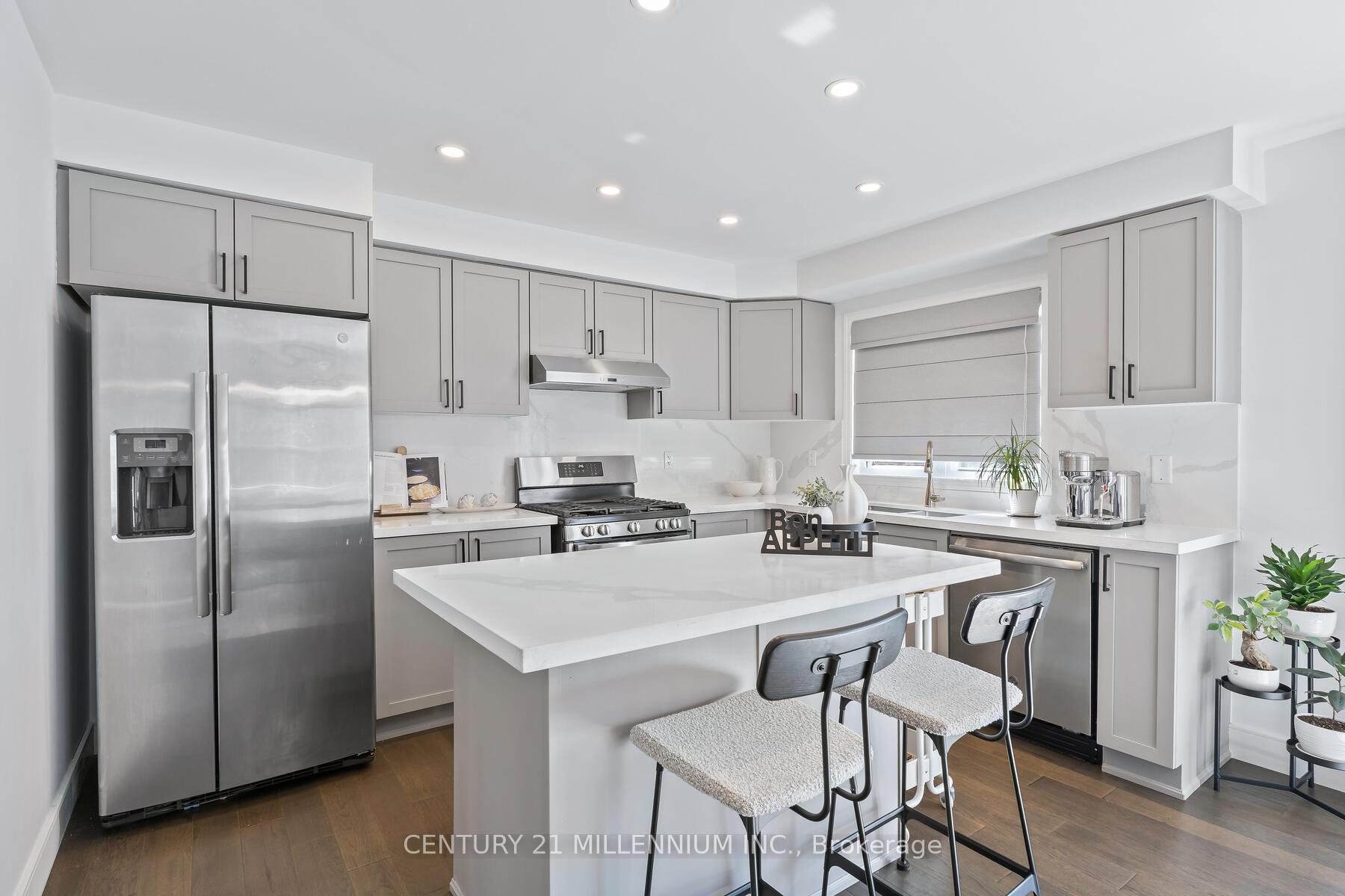 Photo 16 of 672 Holly Avenue, Milton, Coates — HOMEH
