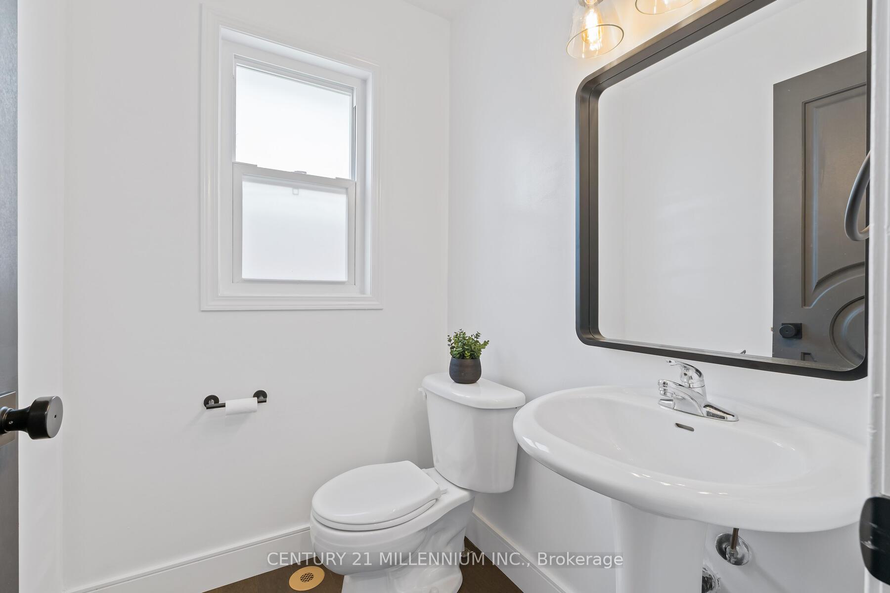 Photo 21 of 672 Holly Avenue, Milton, Coates — HOMEH