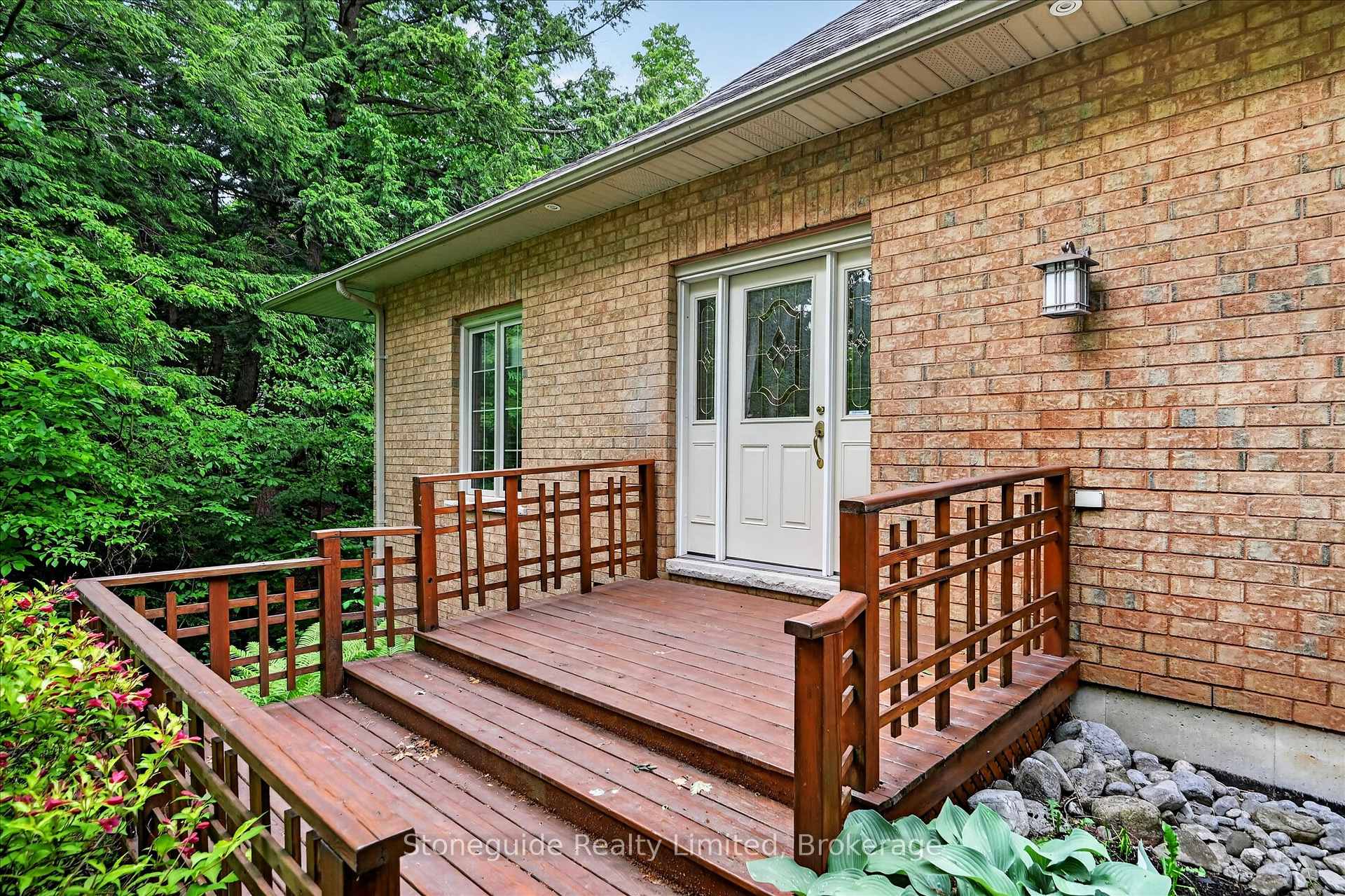 Photo 5 of 761 Cedarhurst Drive, Selwyn — HOMEH
