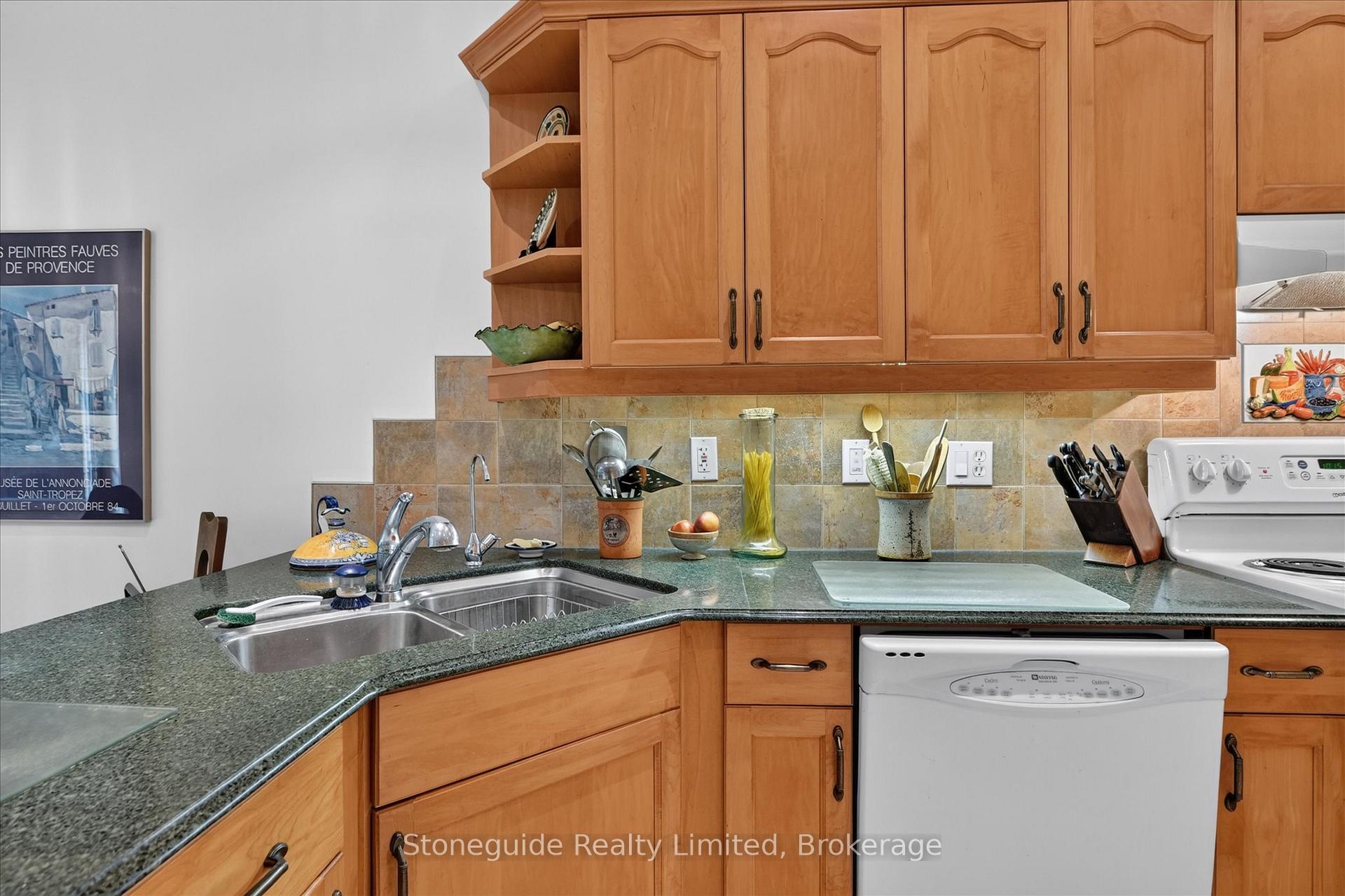 Photo 10 of 761 Cedarhurst Drive, Selwyn — HOMEH