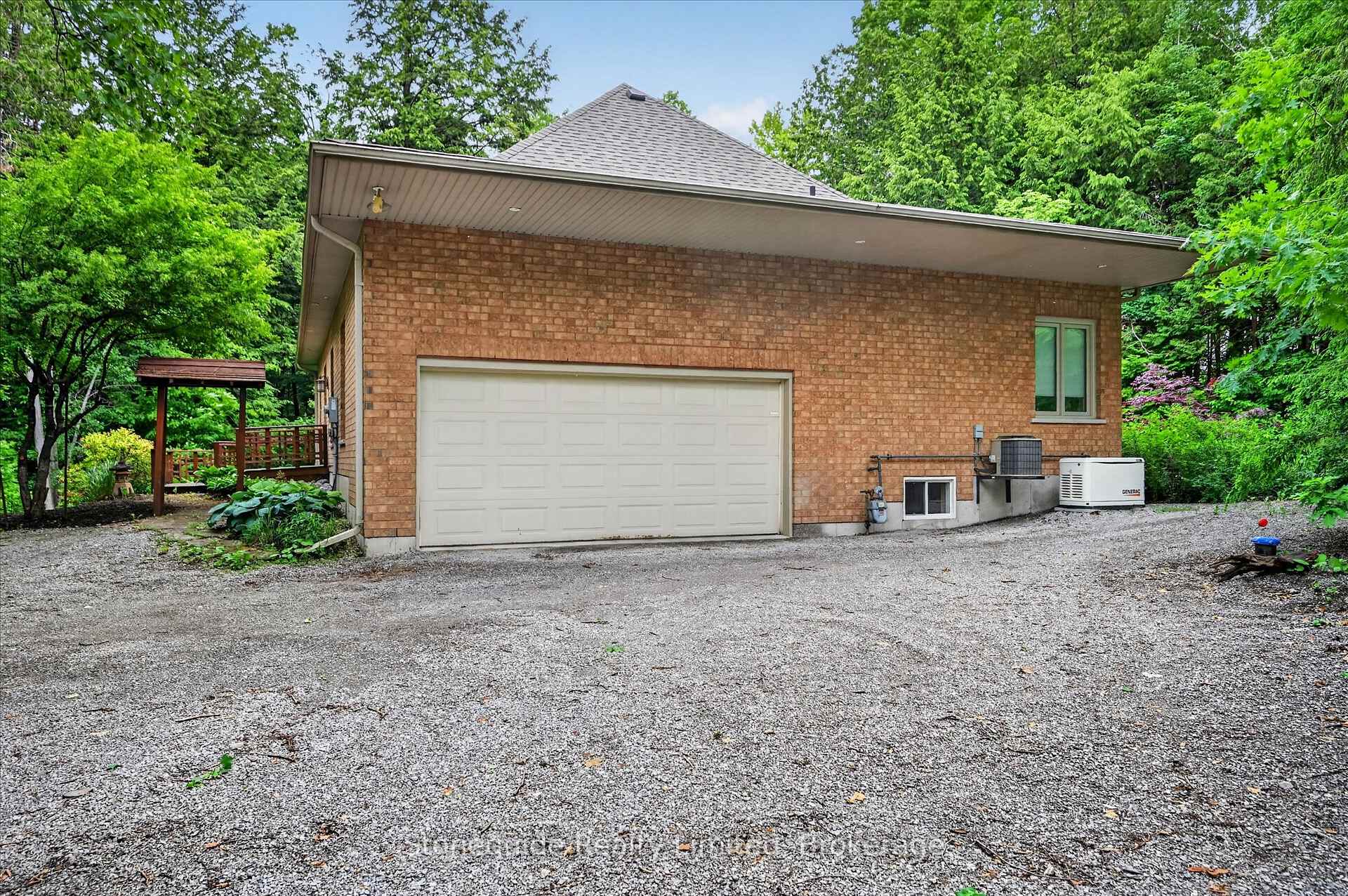 Photo 49 of 761 Cedarhurst Drive, Selwyn — HOMEH
