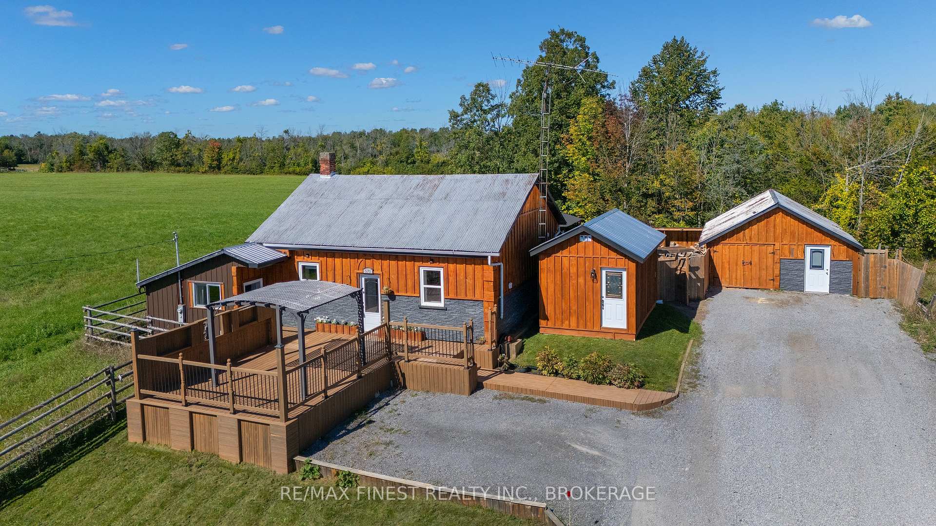 Photo of 571 Centreville Road