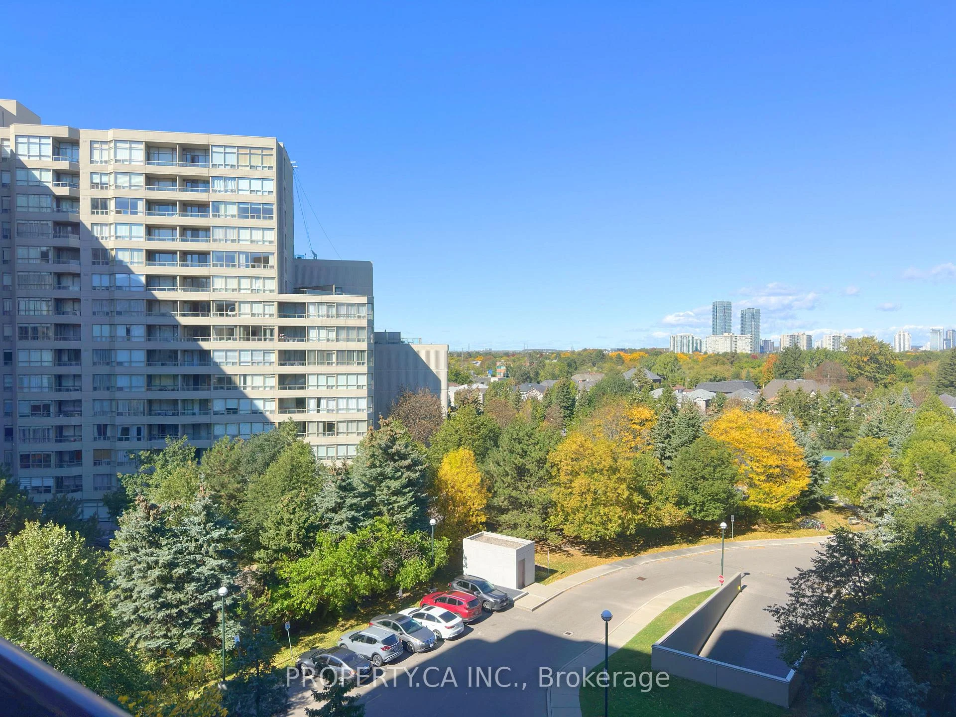 Photo 18 of Unit 701, 91 Townsgate Drive, Vaughan, Crestwood-Springfarm-Yorkhill — HOMEH