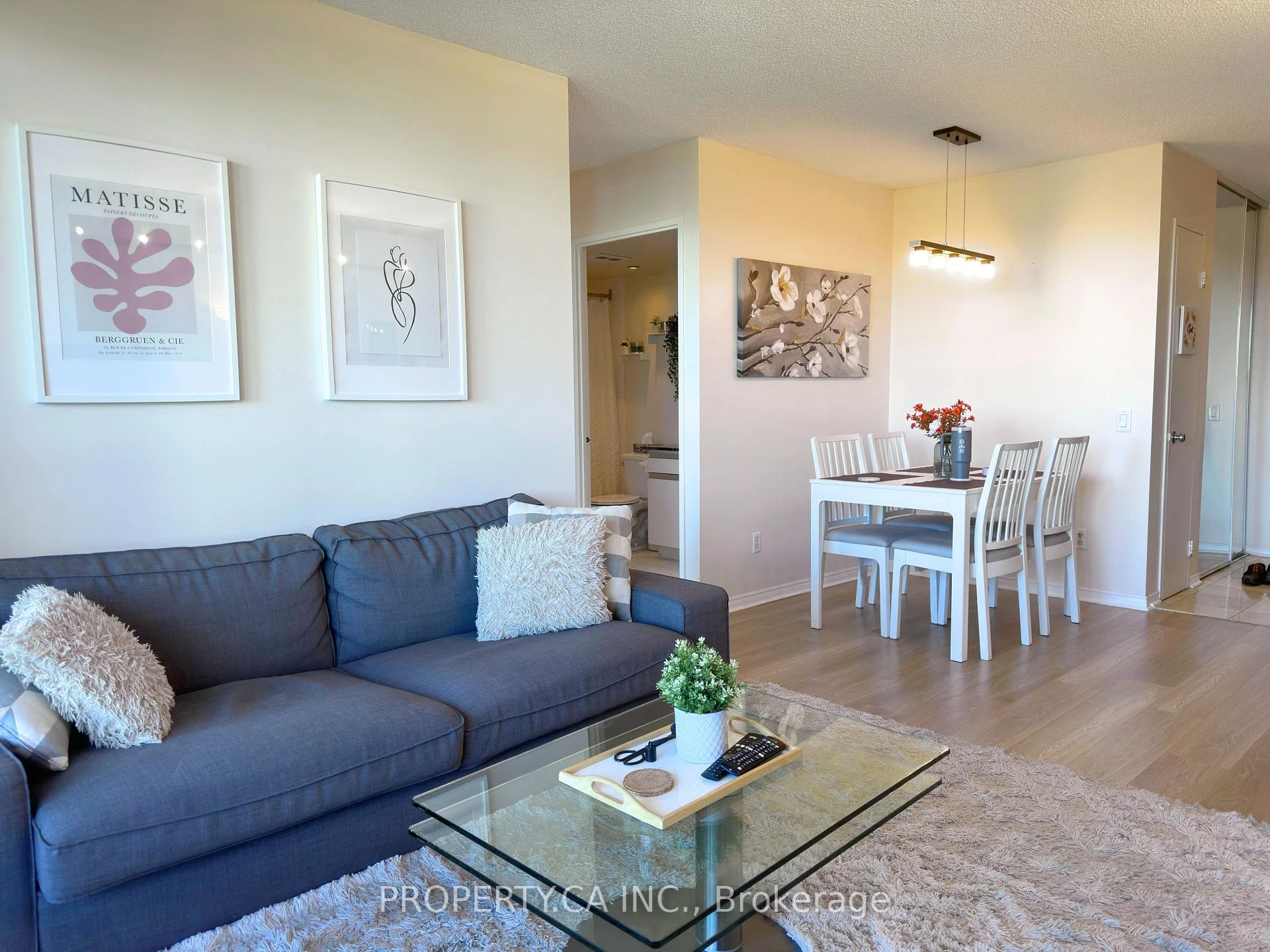 Photo 19 of Unit 701, 91 Townsgate Drive, Vaughan, Crestwood-Springfarm-Yorkhill — HOMEH