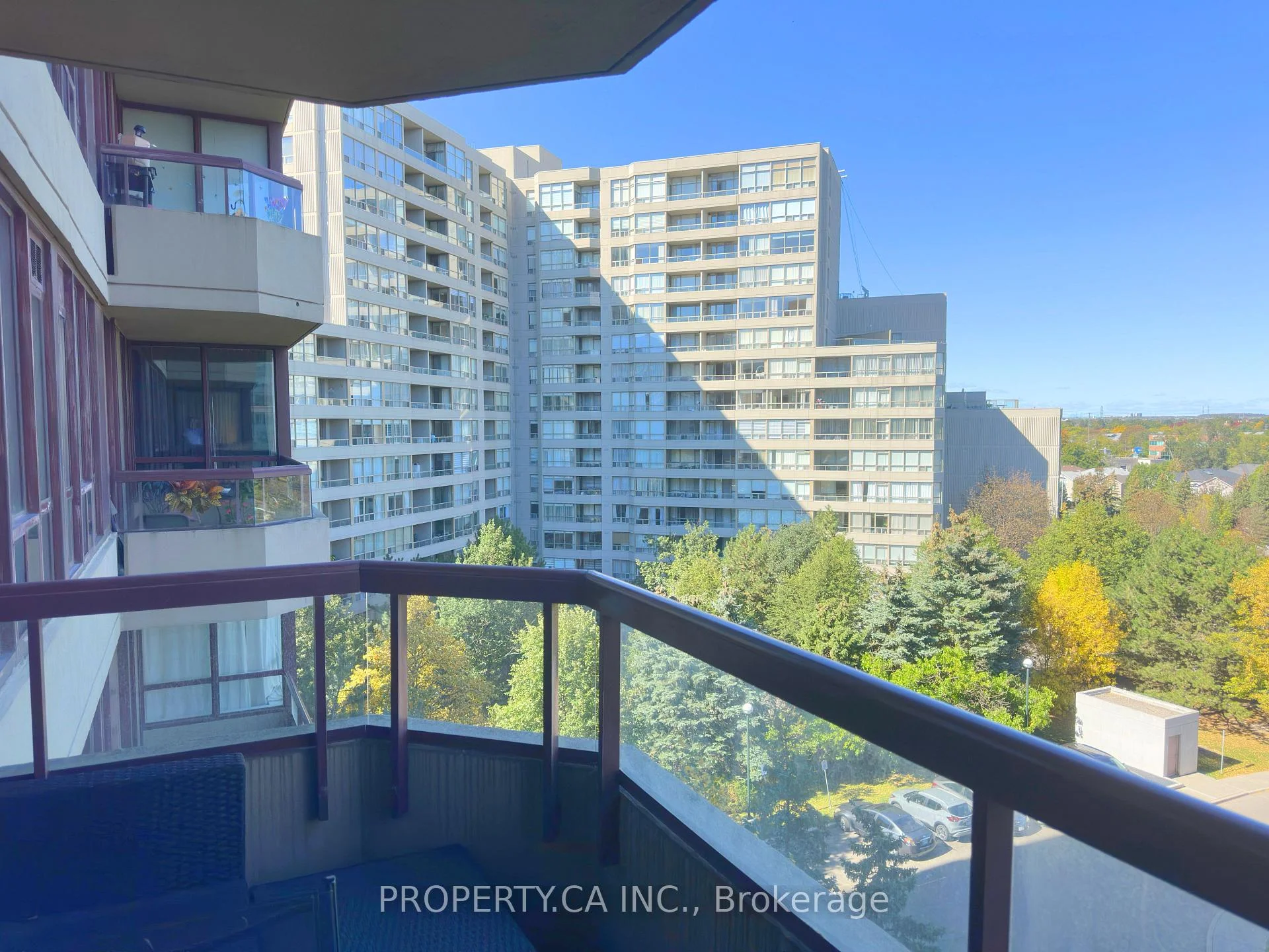 Photo 26 of Unit 701, 91 Townsgate Drive, Vaughan, Crestwood-Springfarm-Yorkhill — HOMEH