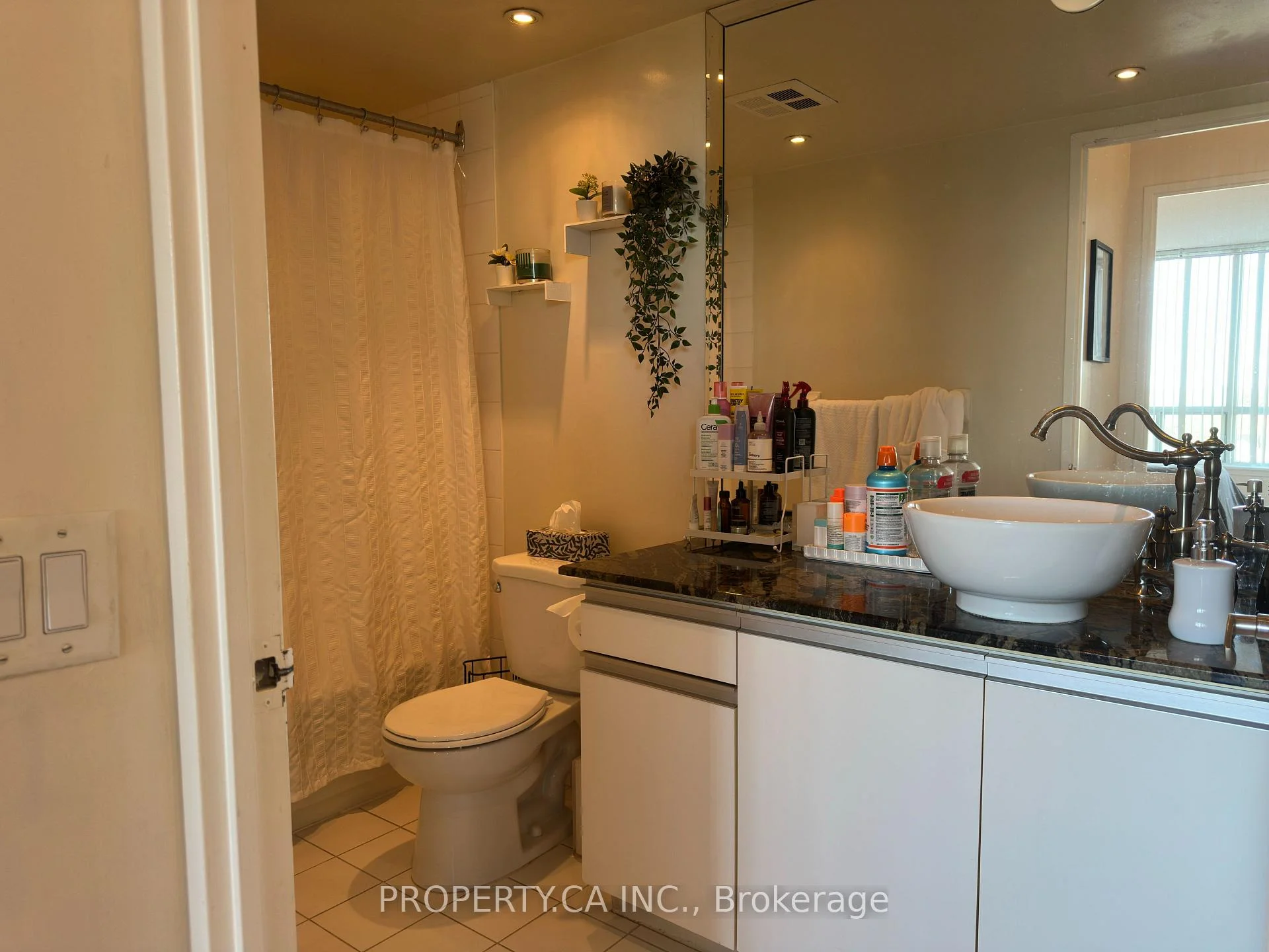 Photo 41 of Unit 701, 91 Townsgate Drive, Vaughan, Crestwood-Springfarm-Yorkhill — HOMEH