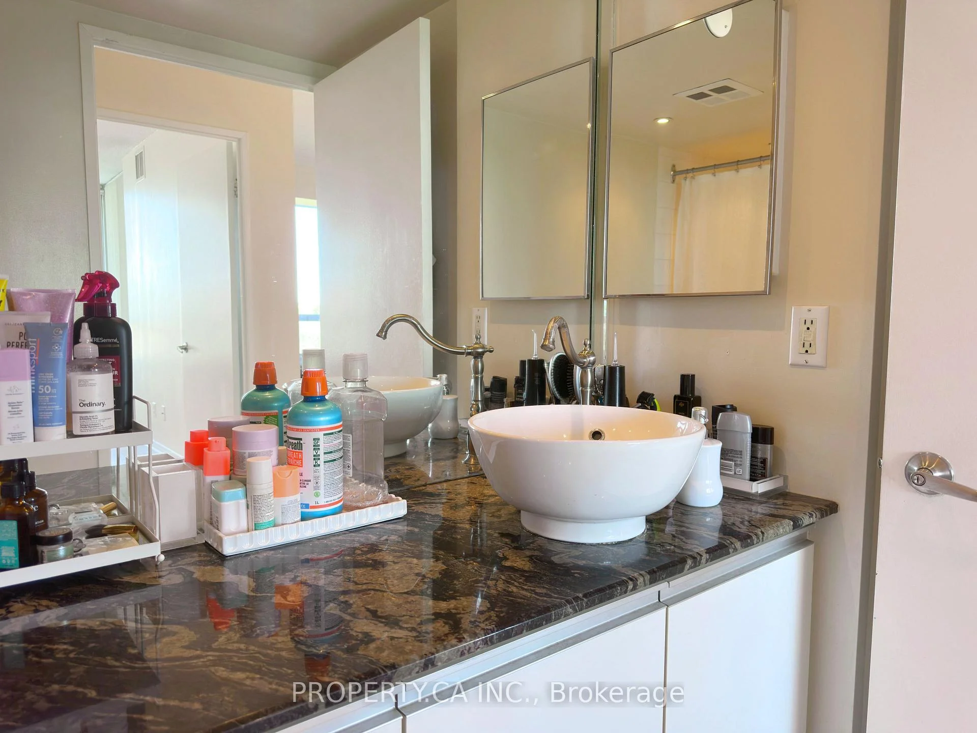 Photo 83 of Unit 701, 91 Townsgate Drive, Vaughan, Crestwood-Springfarm-Yorkhill — HOMEH