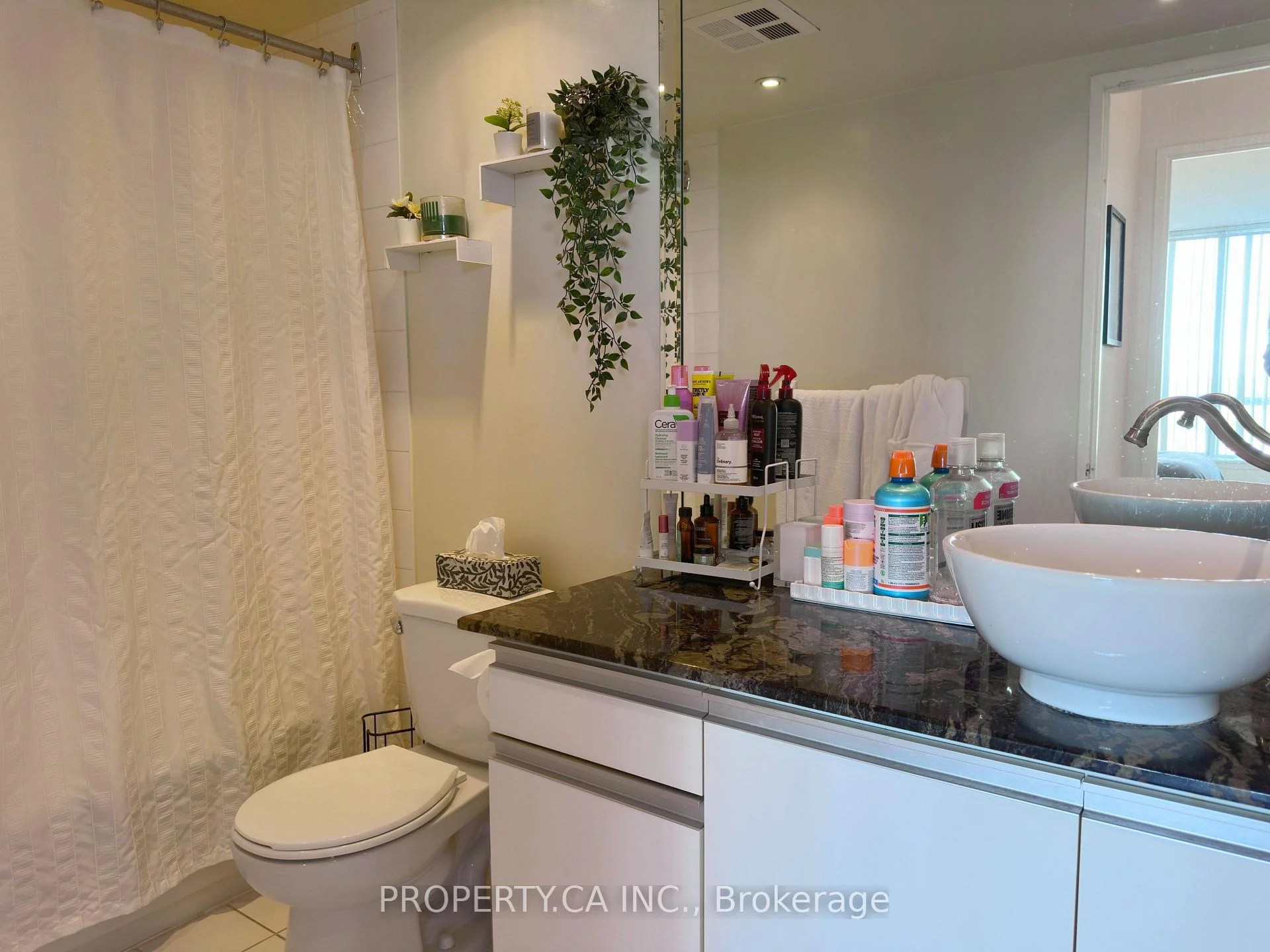 Photo 87 of Unit 701, 91 Townsgate Drive, Vaughan, Crestwood-Springfarm-Yorkhill — HOMEH
