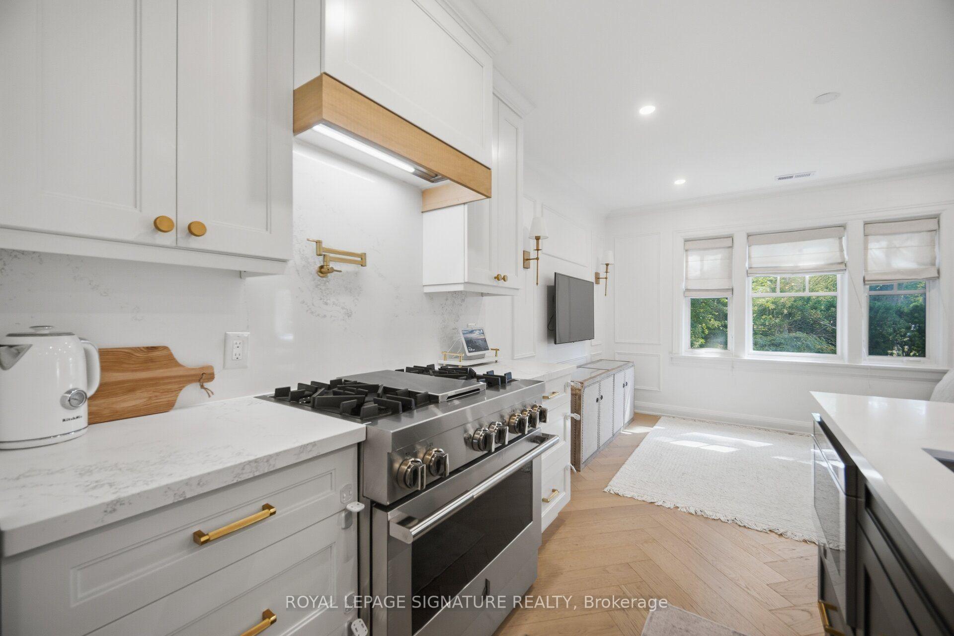 Photo 18 of 2 Wembley Avenue, Etobicoke, Islington-City Centre West — HOMEH