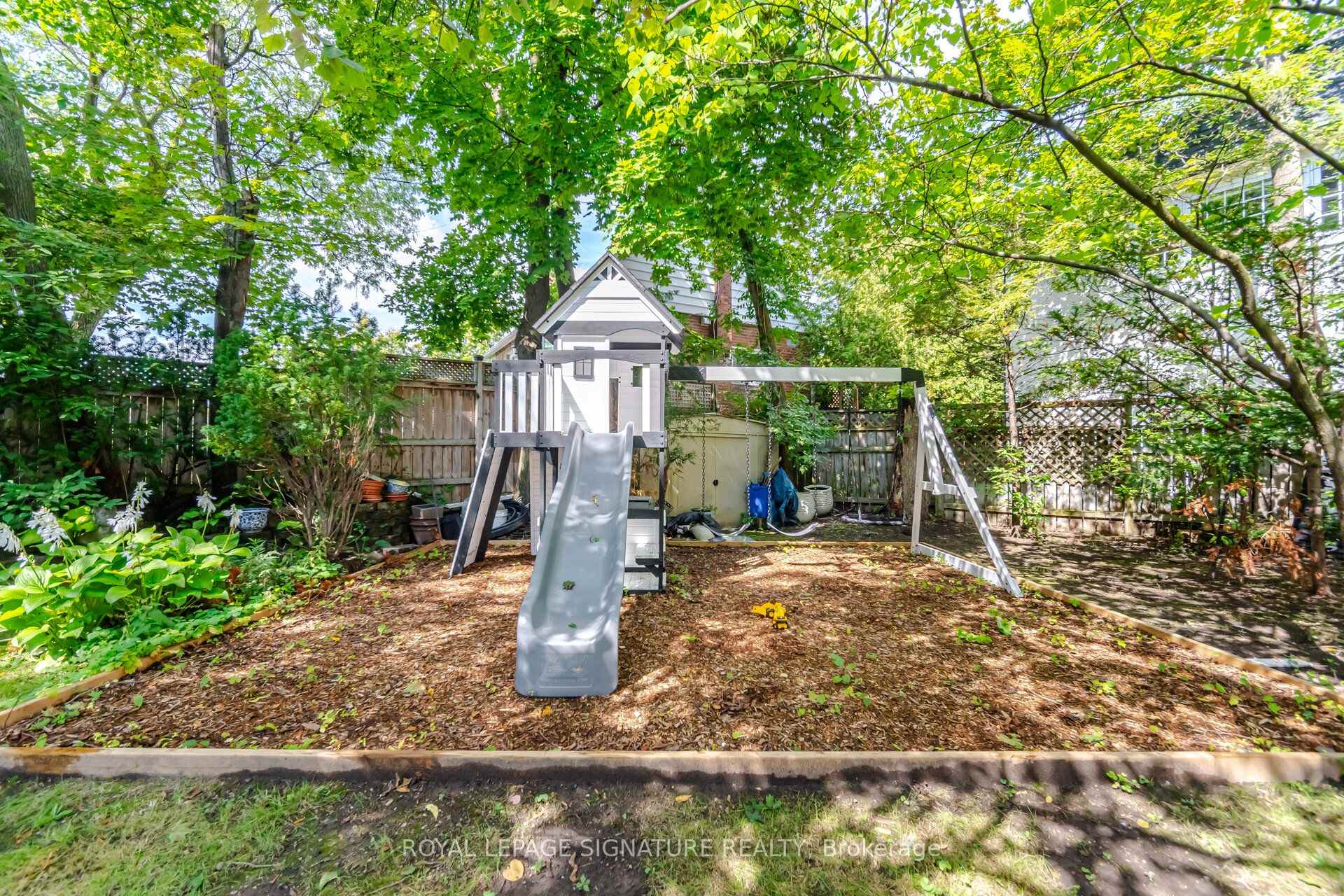 Photo 47 of 2 Wembley Avenue, Etobicoke, Islington-City Centre West — HOMEH