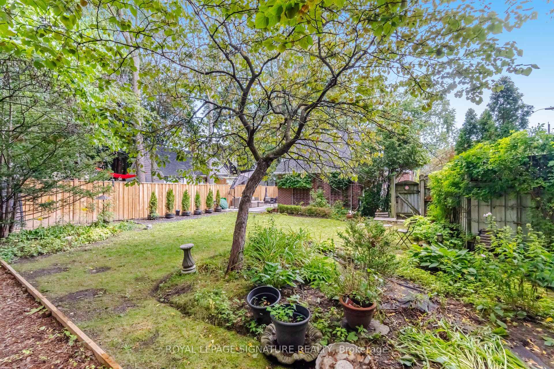 Photo 50 of 2 Wembley Avenue, Etobicoke, Islington-City Centre West — HOMEH