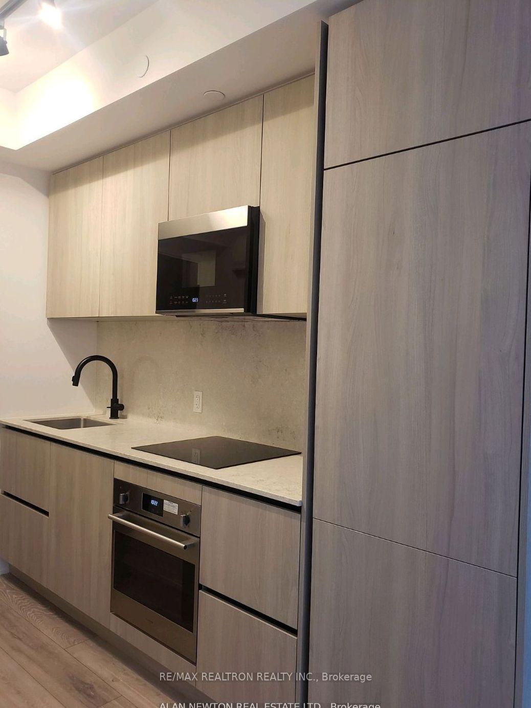 Photo 5 of Unit 815, 108 Peter Street, Toronto, Waterfront Communities — HOMEH