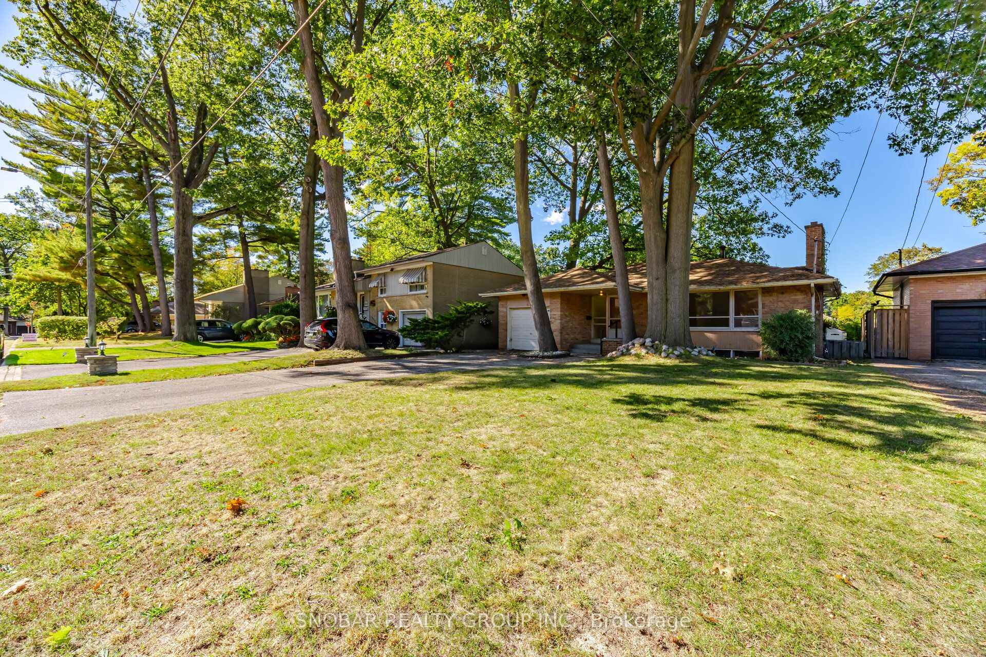 Photo 3 of 3018 O'hagan Drive, Mississauga, Erindale — HOMEH