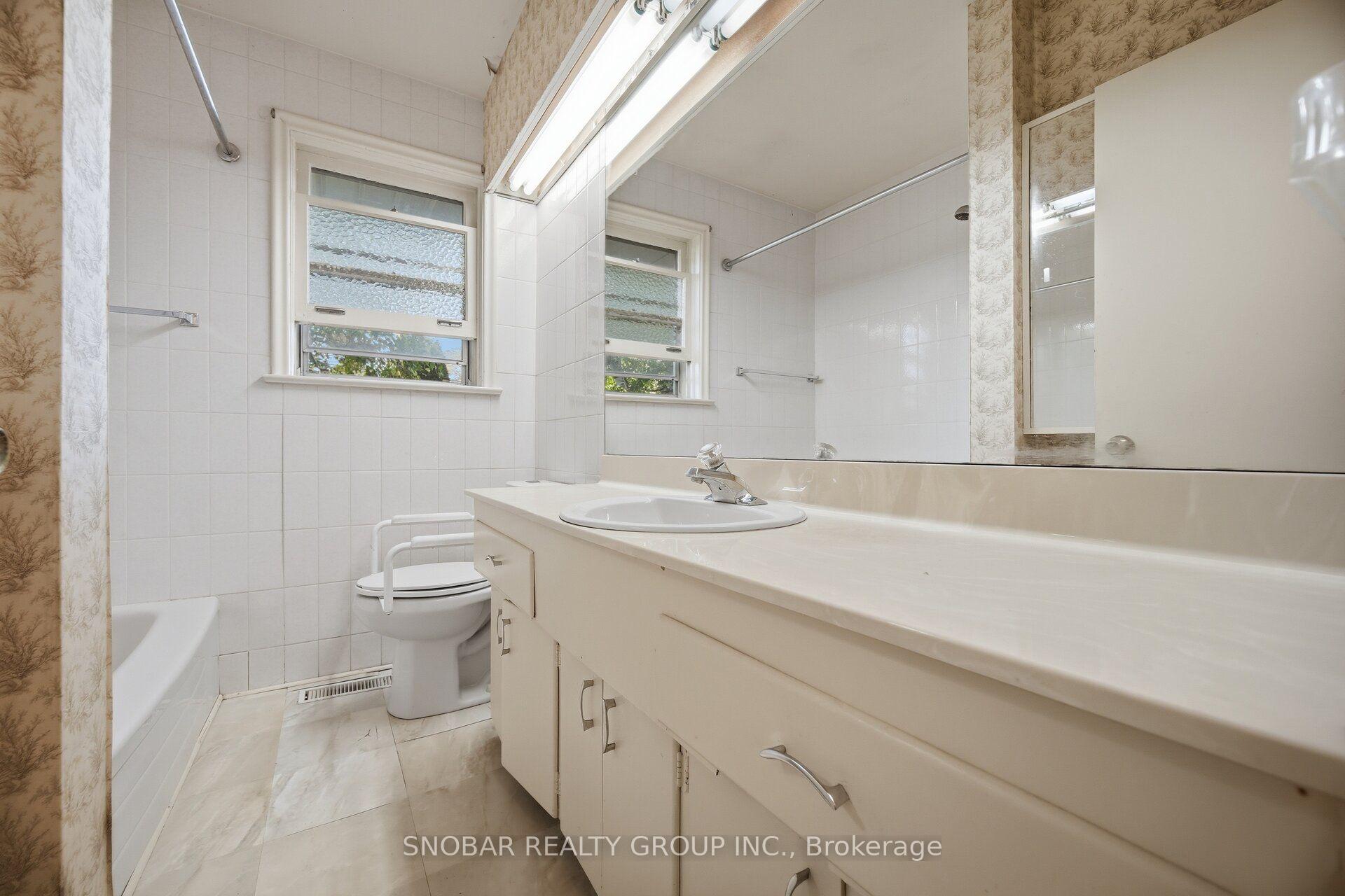 Photo 13 of 3018 O'hagan Drive, Mississauga, Erindale — HOMEH
