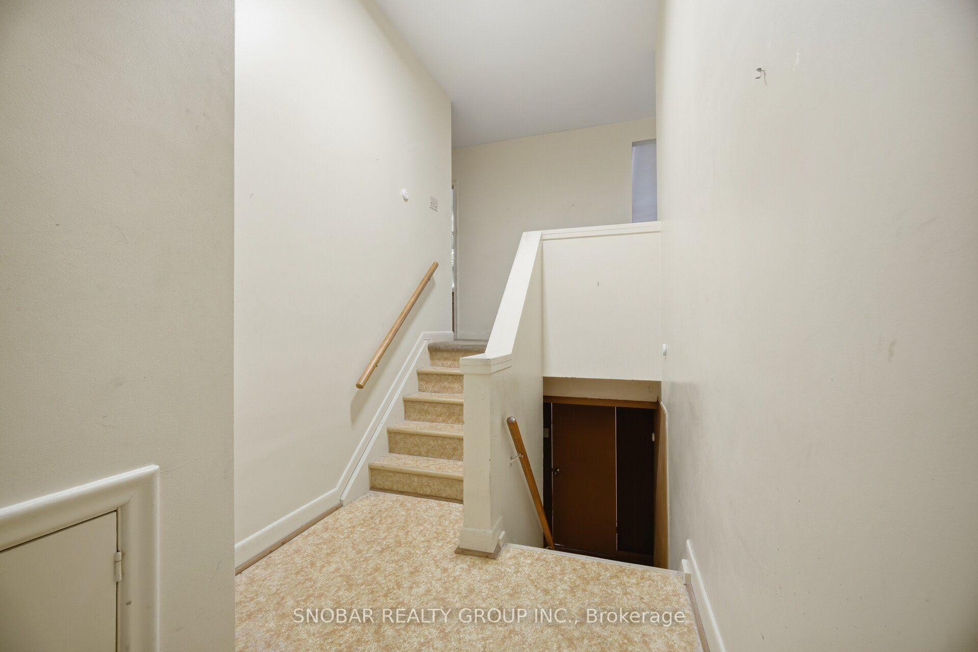 Photo 18 of 3018 O'hagan Drive, Mississauga, Erindale — HOMEH