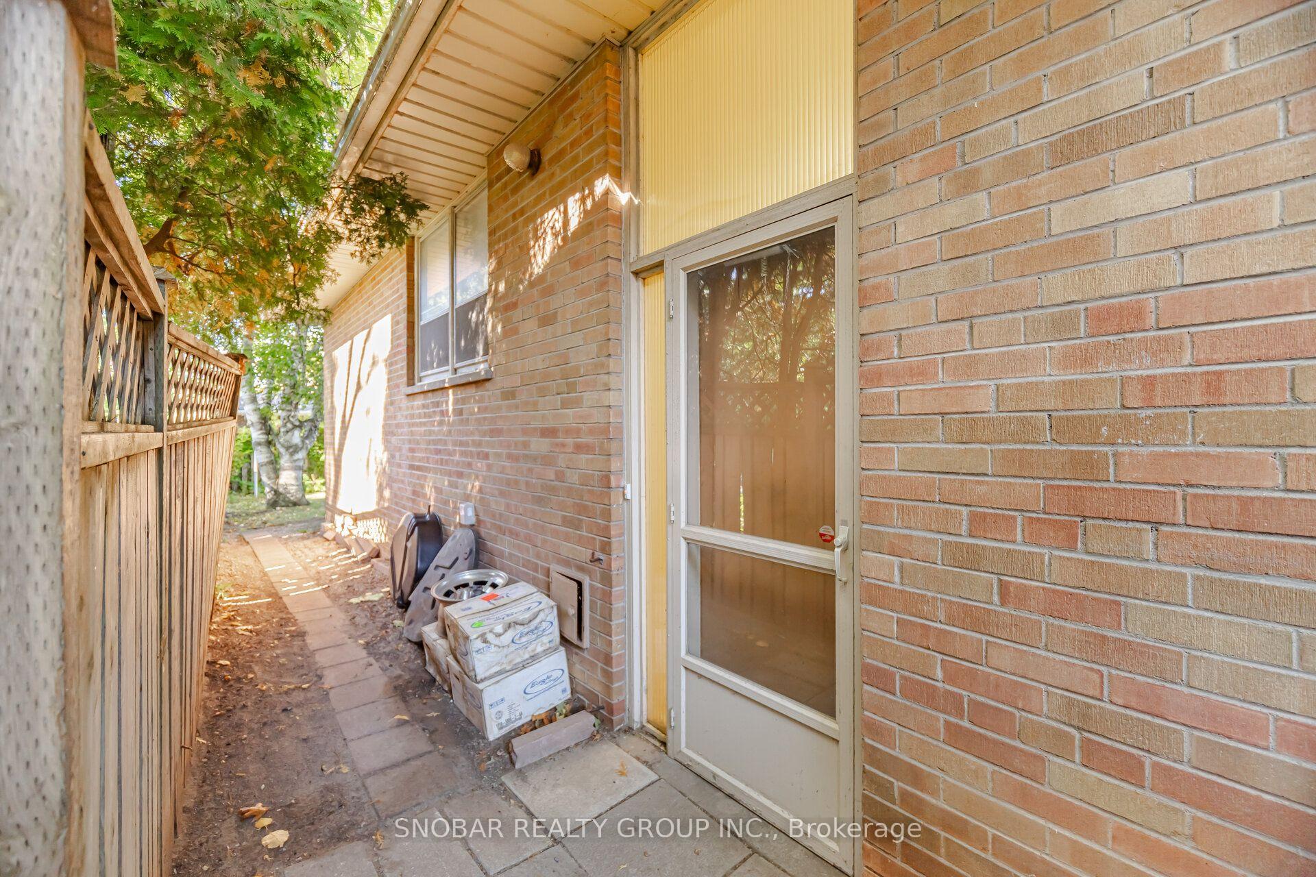 Photo 31 of 3018 O'hagan Drive, Mississauga, Erindale — HOMEH