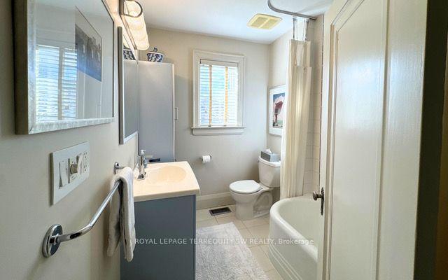 Photo 4 of 145 Chiltern Hill Road, Toronto, Humewood-Cedarvale — HOMEH