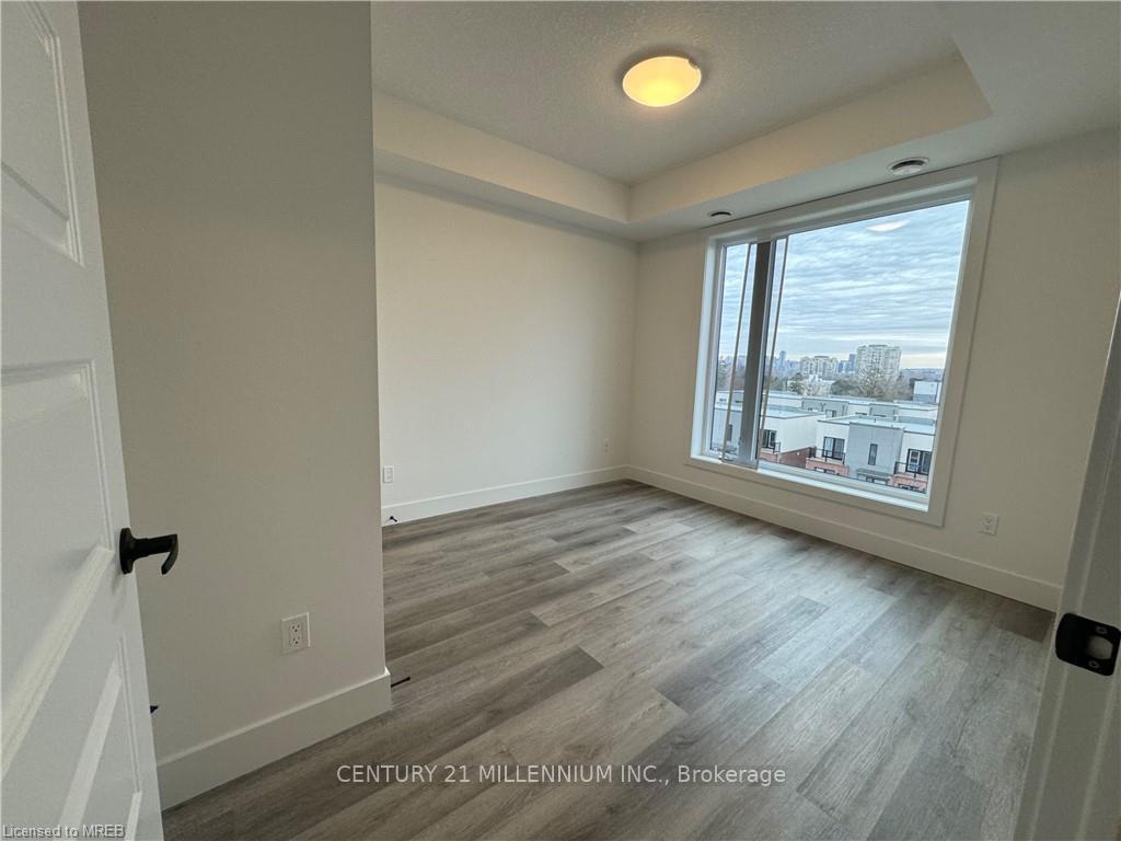Photo 4 of Unit 611, 107 Roger Street, Waterloo, Uptown Waterloo/North Ward — HOMEH
