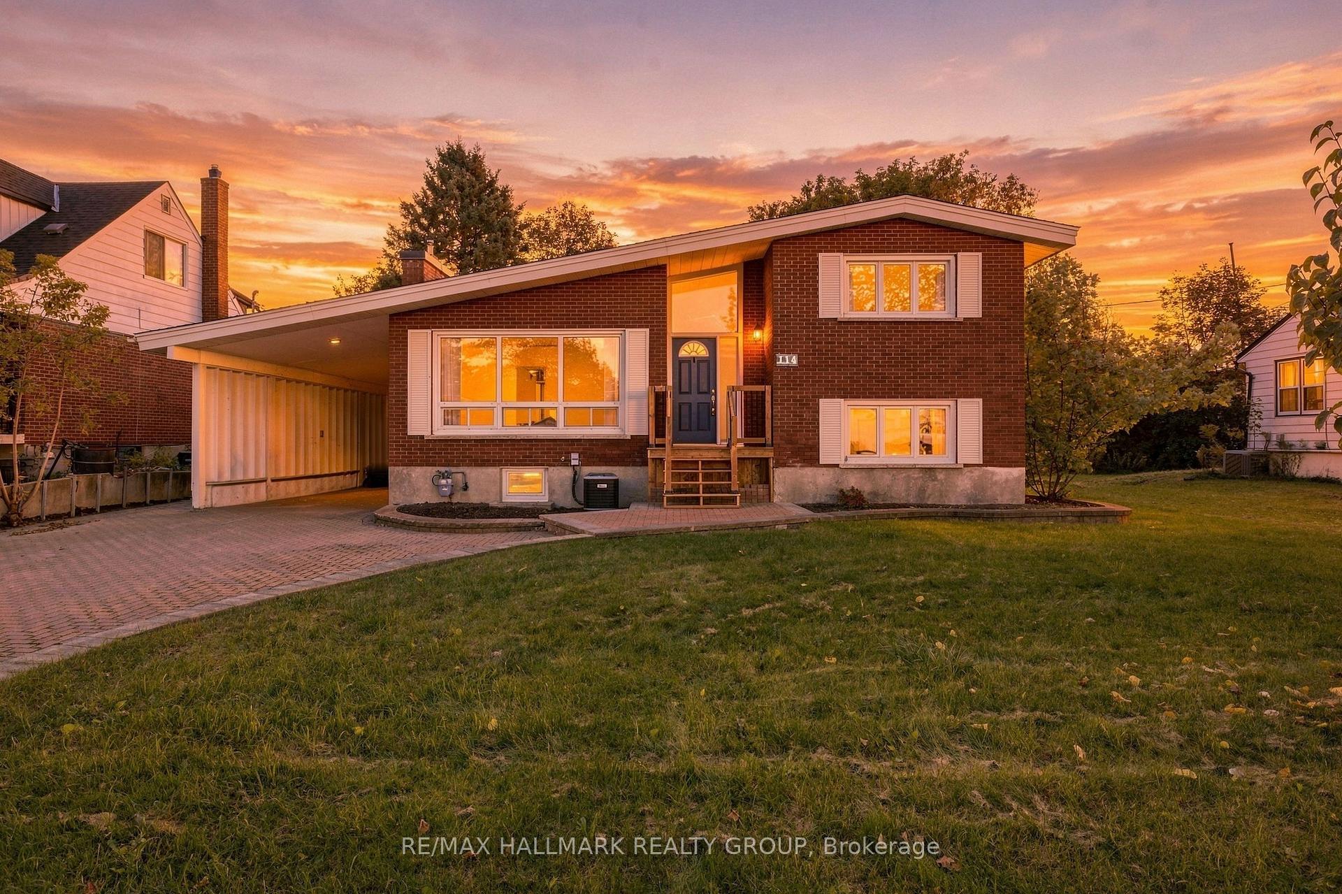 Photo 5 of 114 Meadowlands Drive W, Ottawa, Meadowlands/Crestview — HOMEH