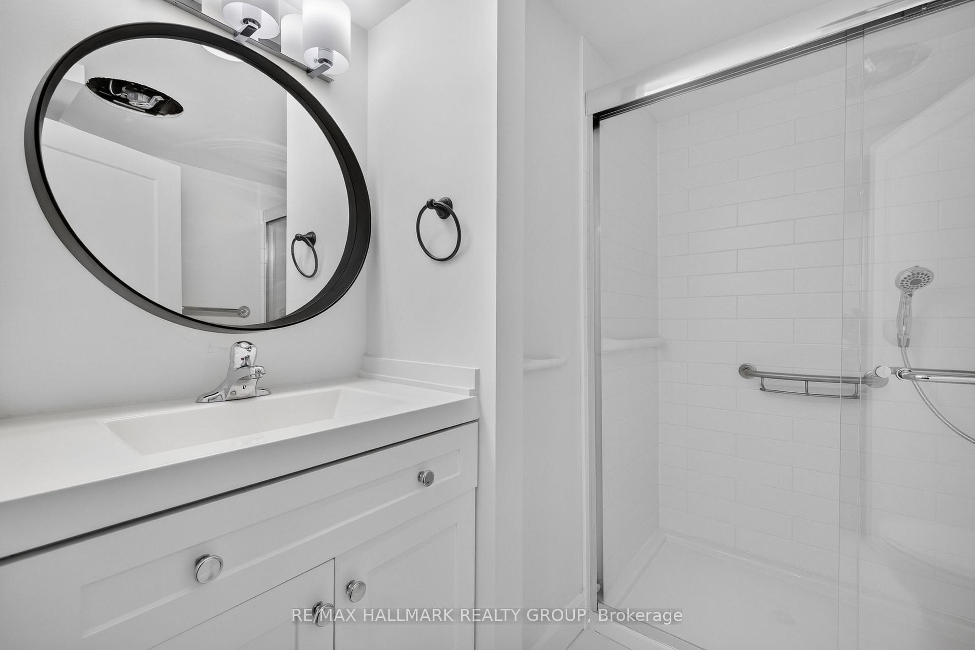Photo 40 of 114 Meadowlands Drive W, Ottawa, Meadowlands/Crestview — HOMEH