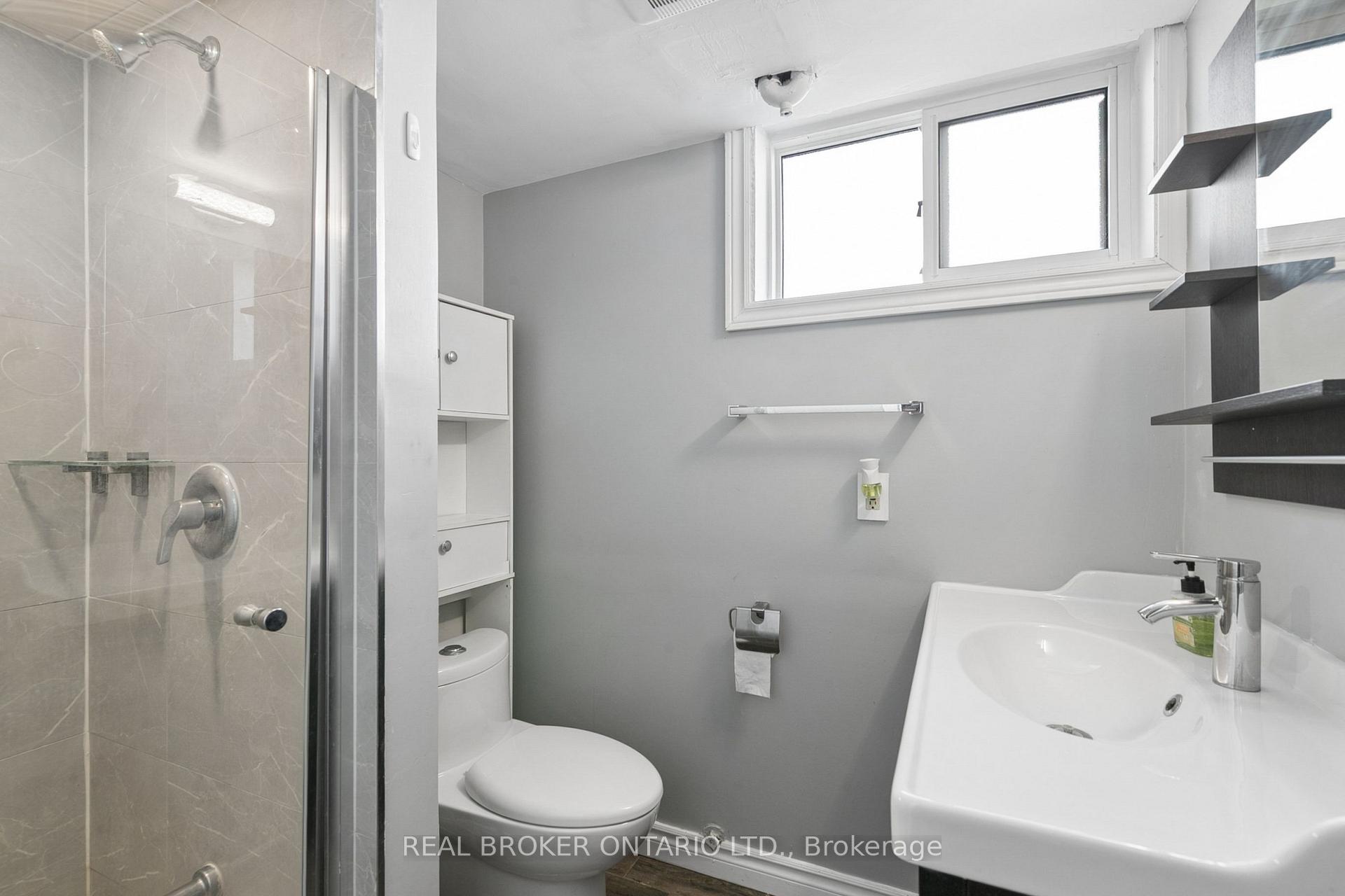 Photo 20 of 74 Helene Crescent, Waterloo, Beechwood — HOMEH