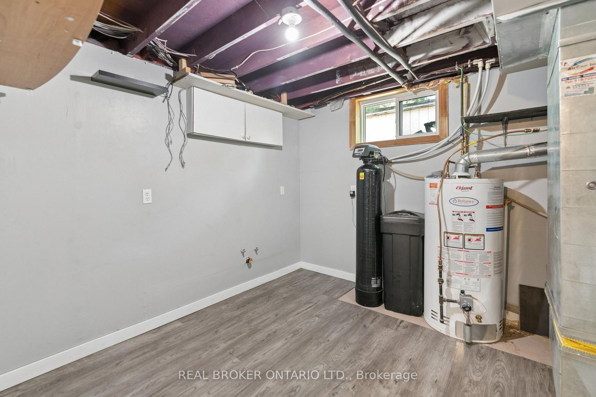 Photo 21 of 74 Helene Crescent, Waterloo, Beechwood — HOMEH