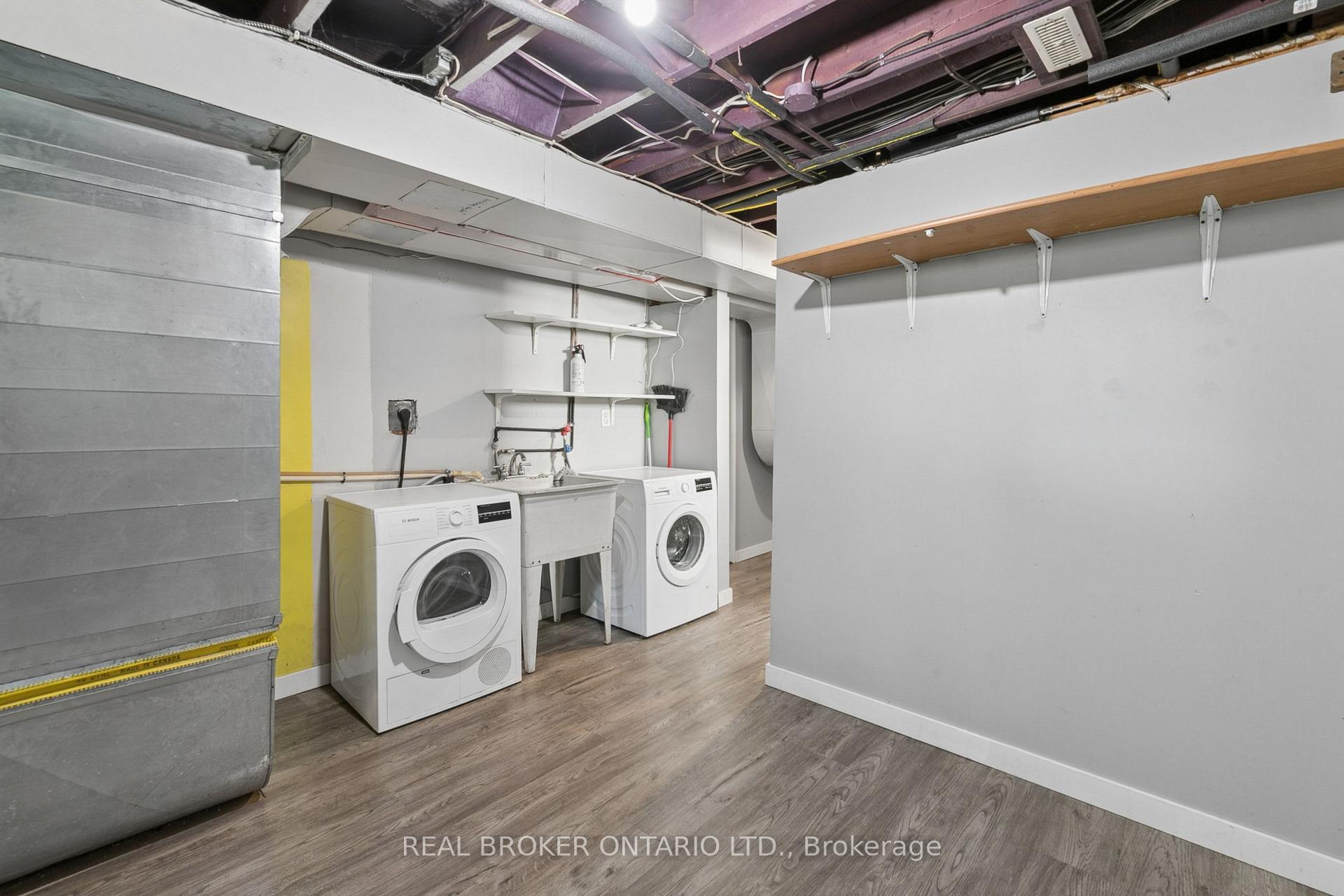 Photo 22 of 74 Helene Crescent, Waterloo, Beechwood — HOMEH