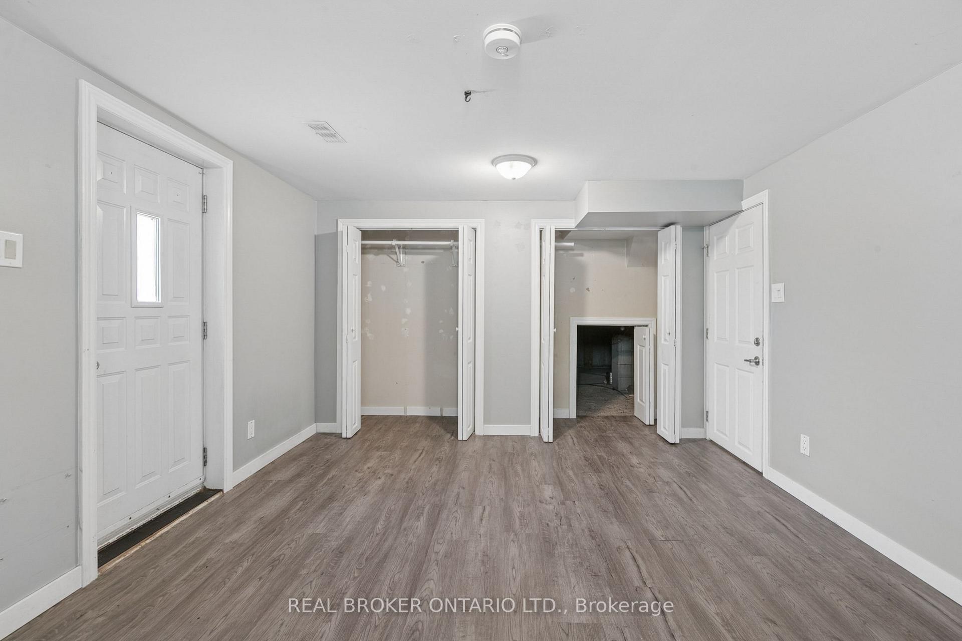 Photo 25 of 74 Helene Crescent, Waterloo, Beechwood — HOMEH