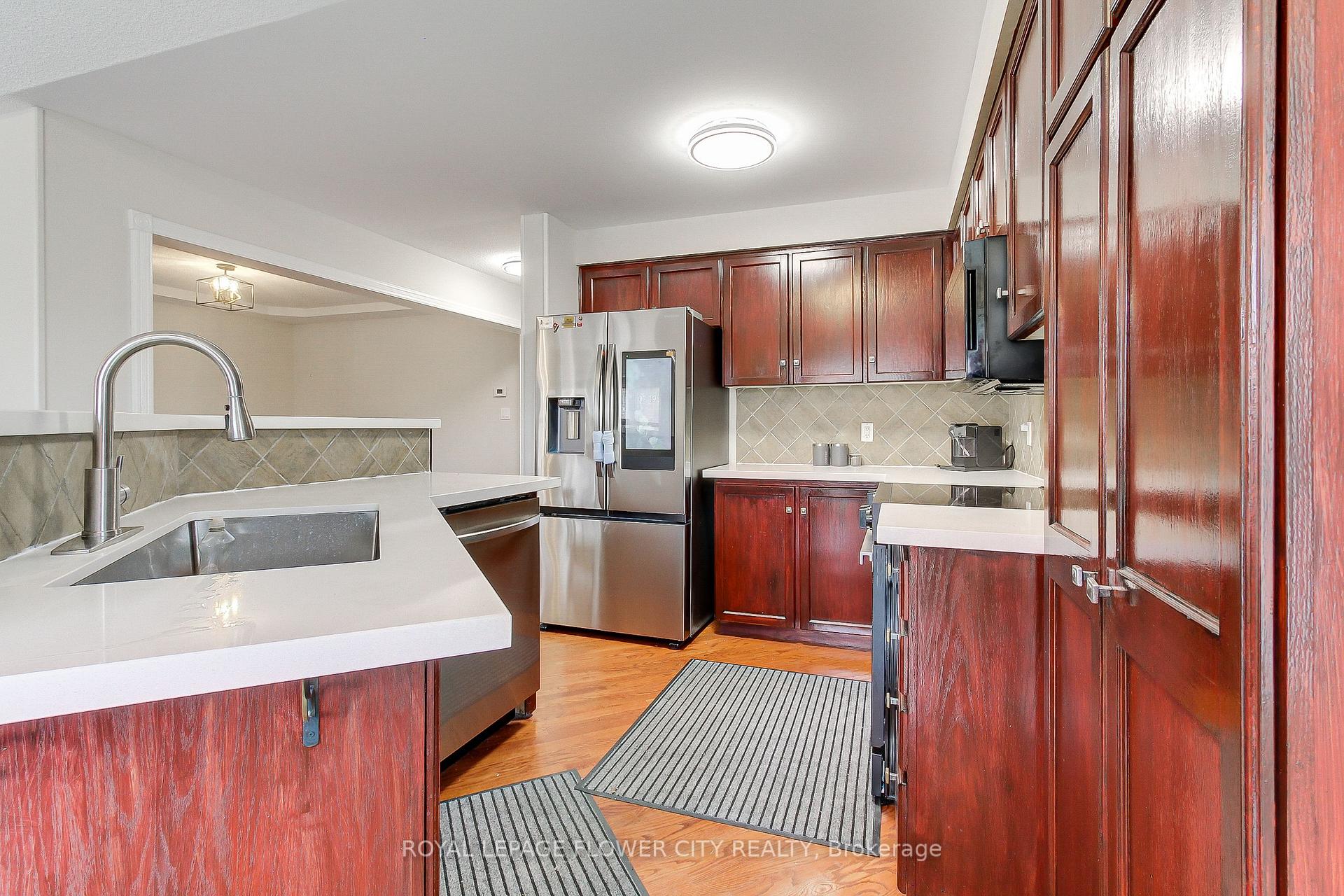 Photo 16 of 6692 Meteor Court, Mississauga, Lisgar — HOMEH