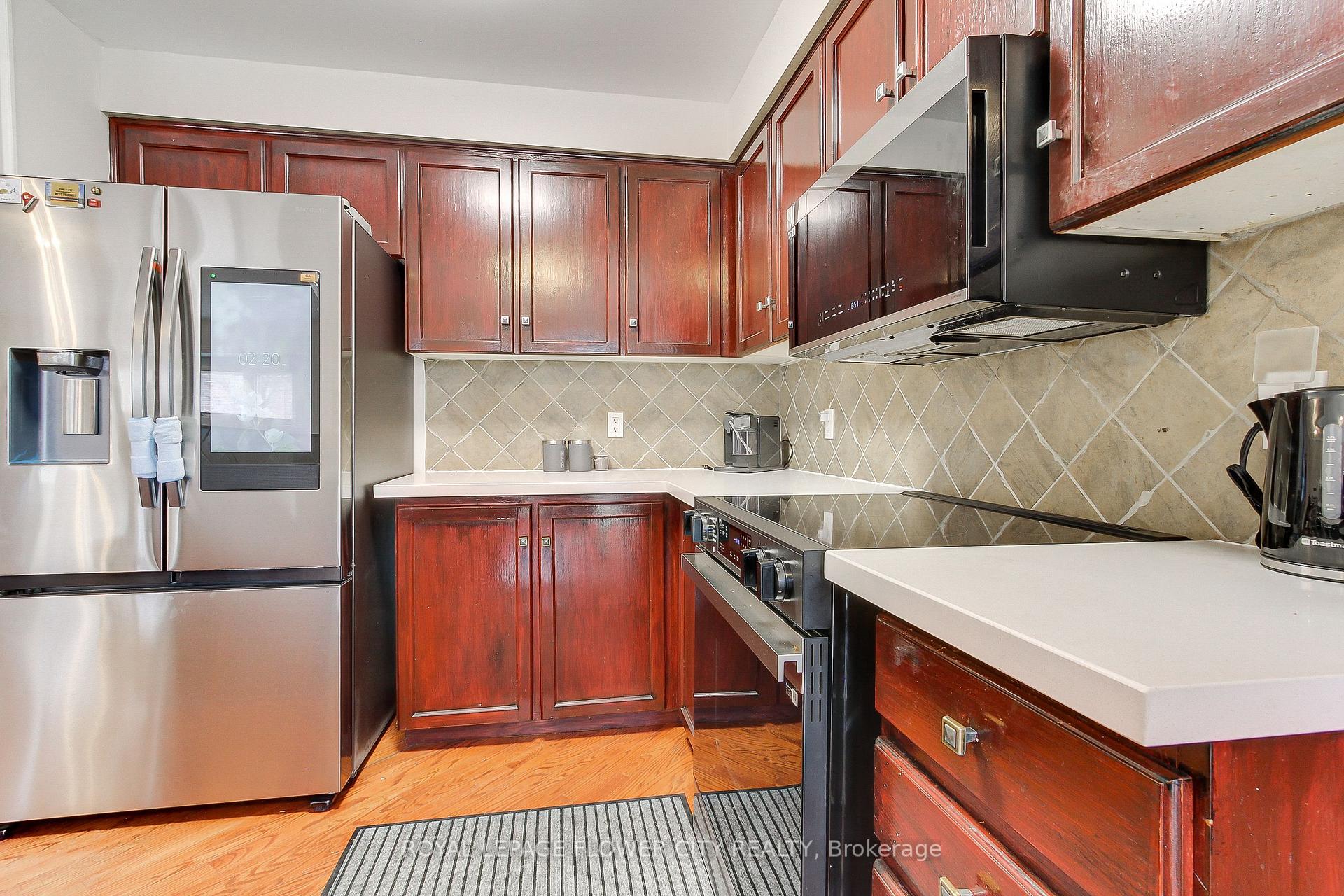 Photo 17 of 6692 Meteor Court, Mississauga, Lisgar — HOMEH