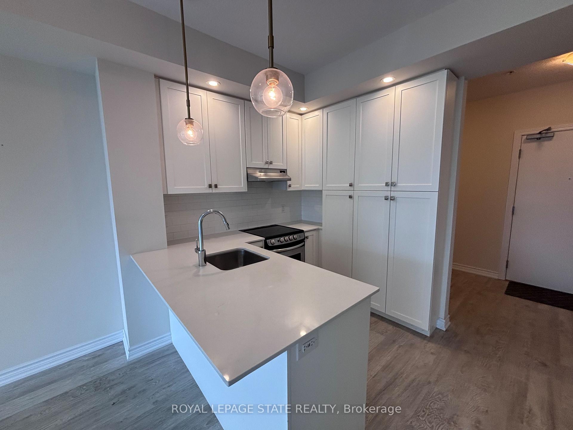 Photo 5 of Unit 309, 40 Esplanade Lane, Grimsby, Grimsby Beach — HOMEH