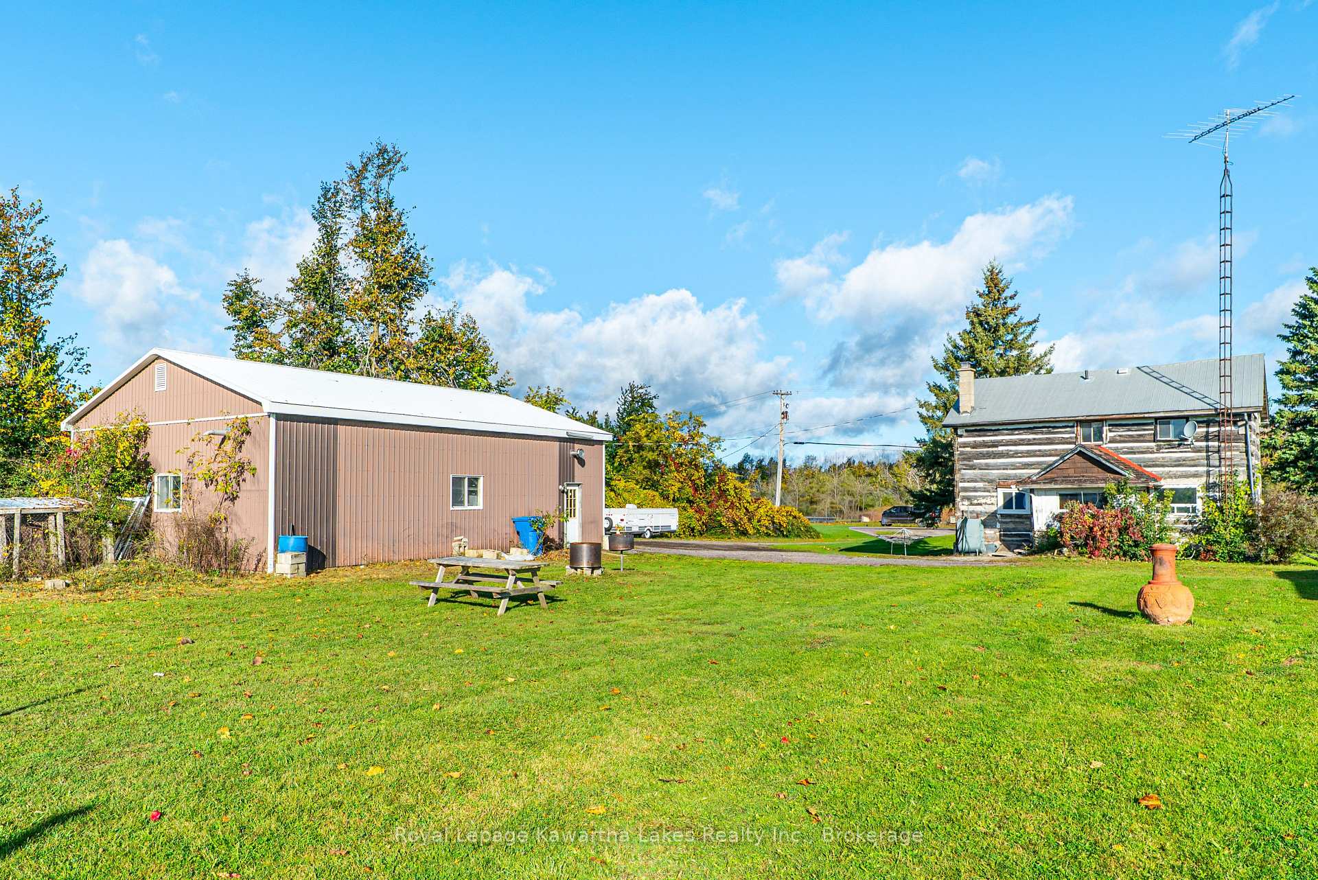 Photo 27 of 76 Long Beach Road, Kawartha Lakes, Fenelon — HOMEH