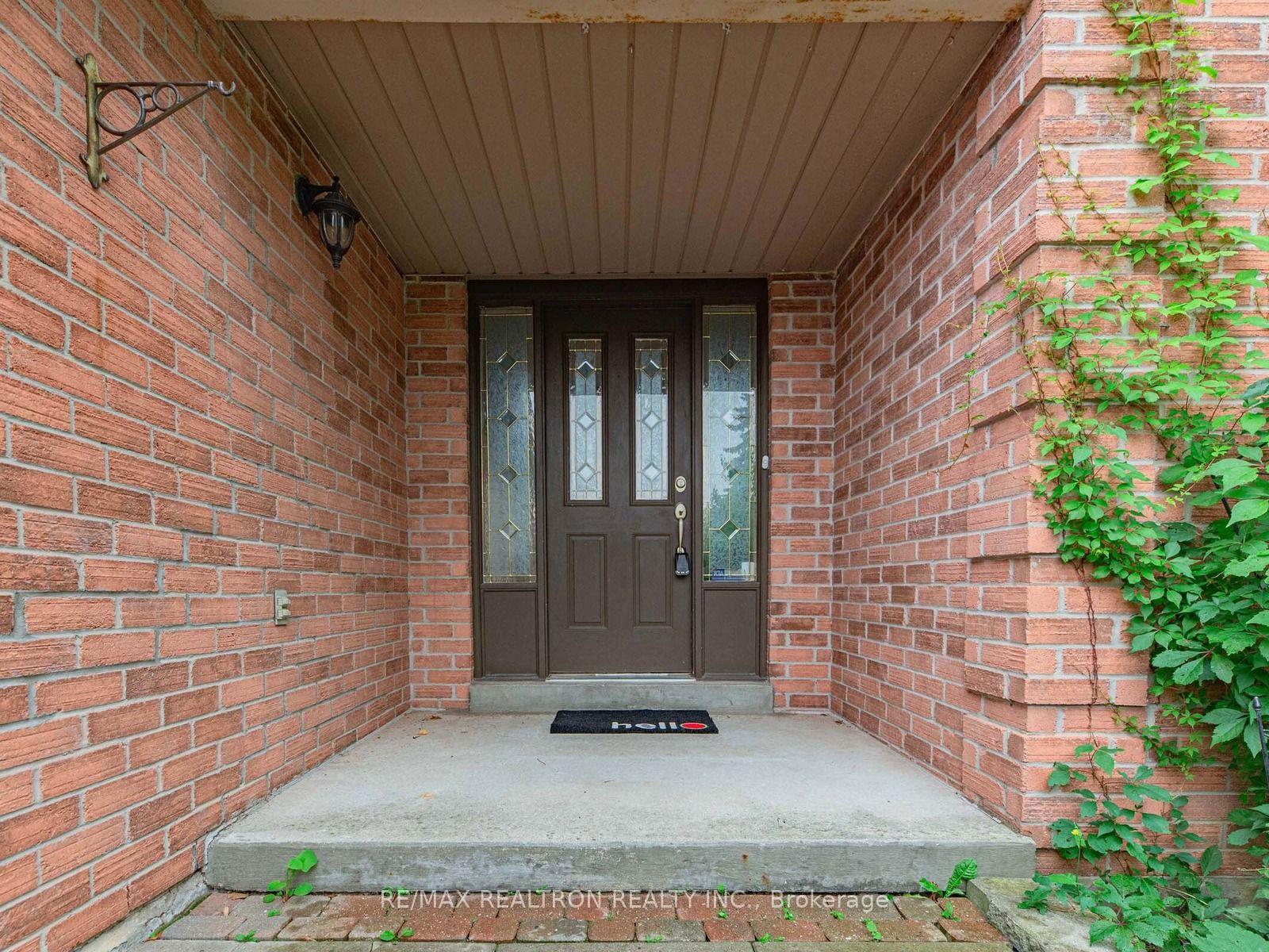 Photo 2 of 328 Salisbury Lane, Newmarket, Bristol-London — HOMEH