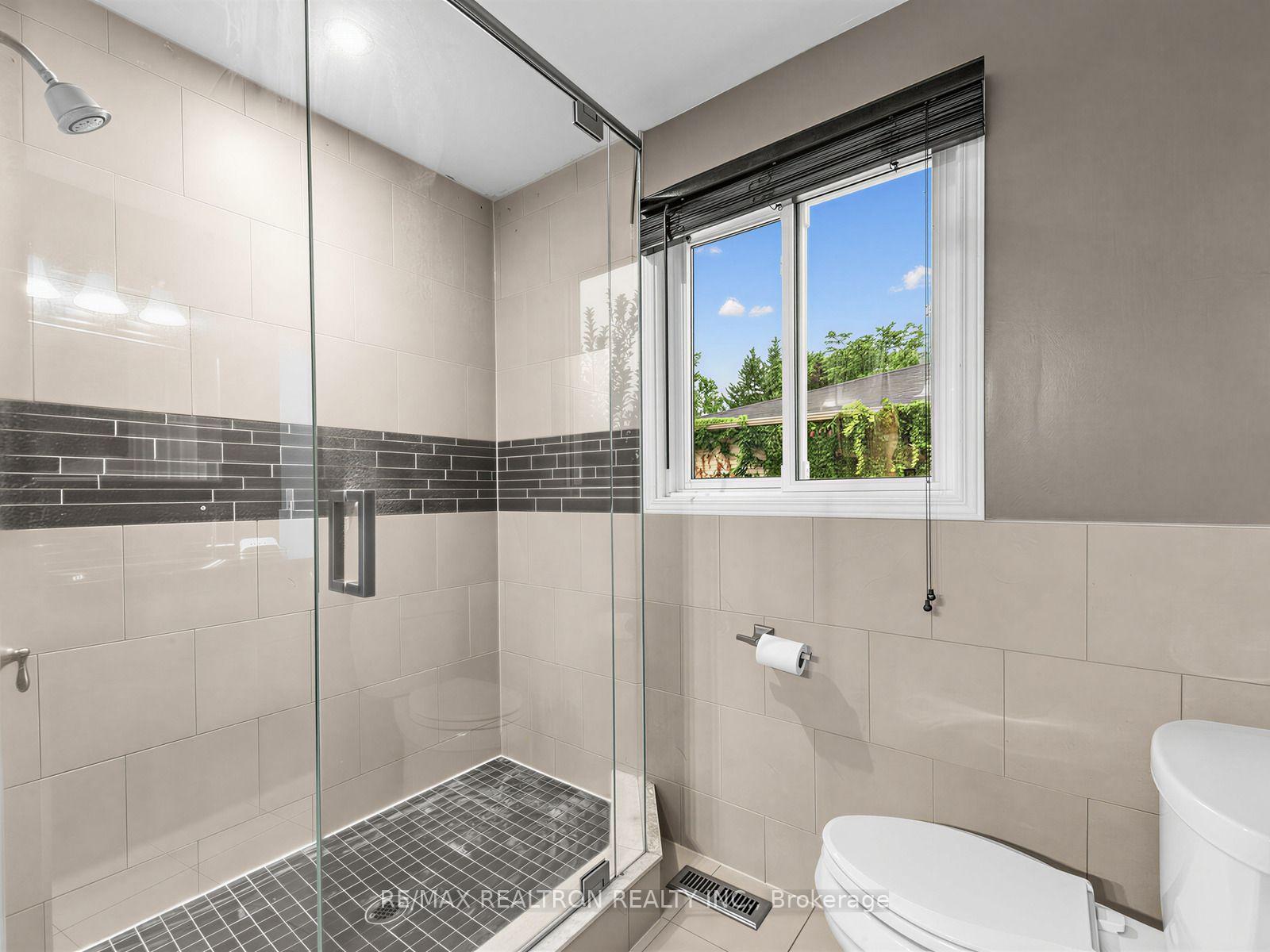 Photo 12 of 328 Salisbury Lane, Newmarket, Bristol-London — HOMEH