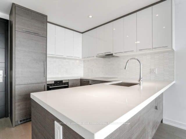 Photo 10 of Unit 2312, 488 University Avenue, Toronto, University — HOMEH