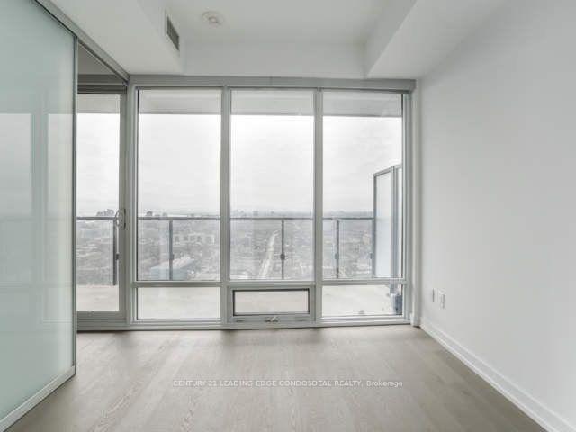 Photo 16 of Unit 2312, 488 University Avenue, Toronto, University — HOMEH
