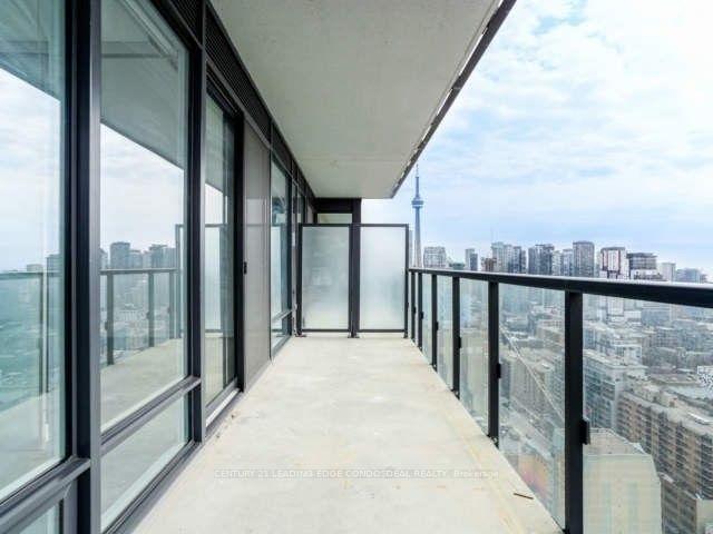 Photo 21 of Unit 2312, 488 University Avenue, Toronto, University — HOMEH