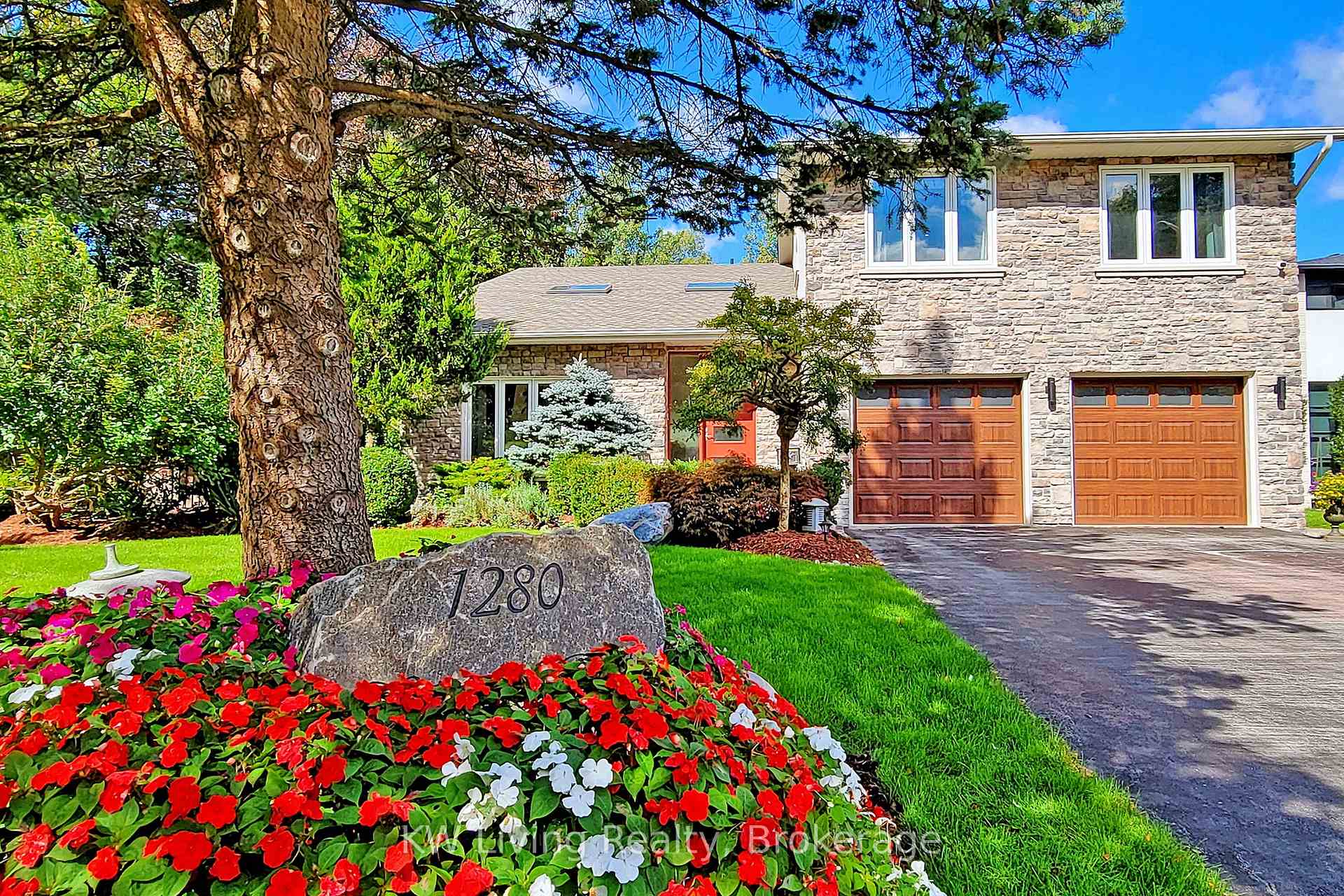 Photo of 1280 Watersedge Road