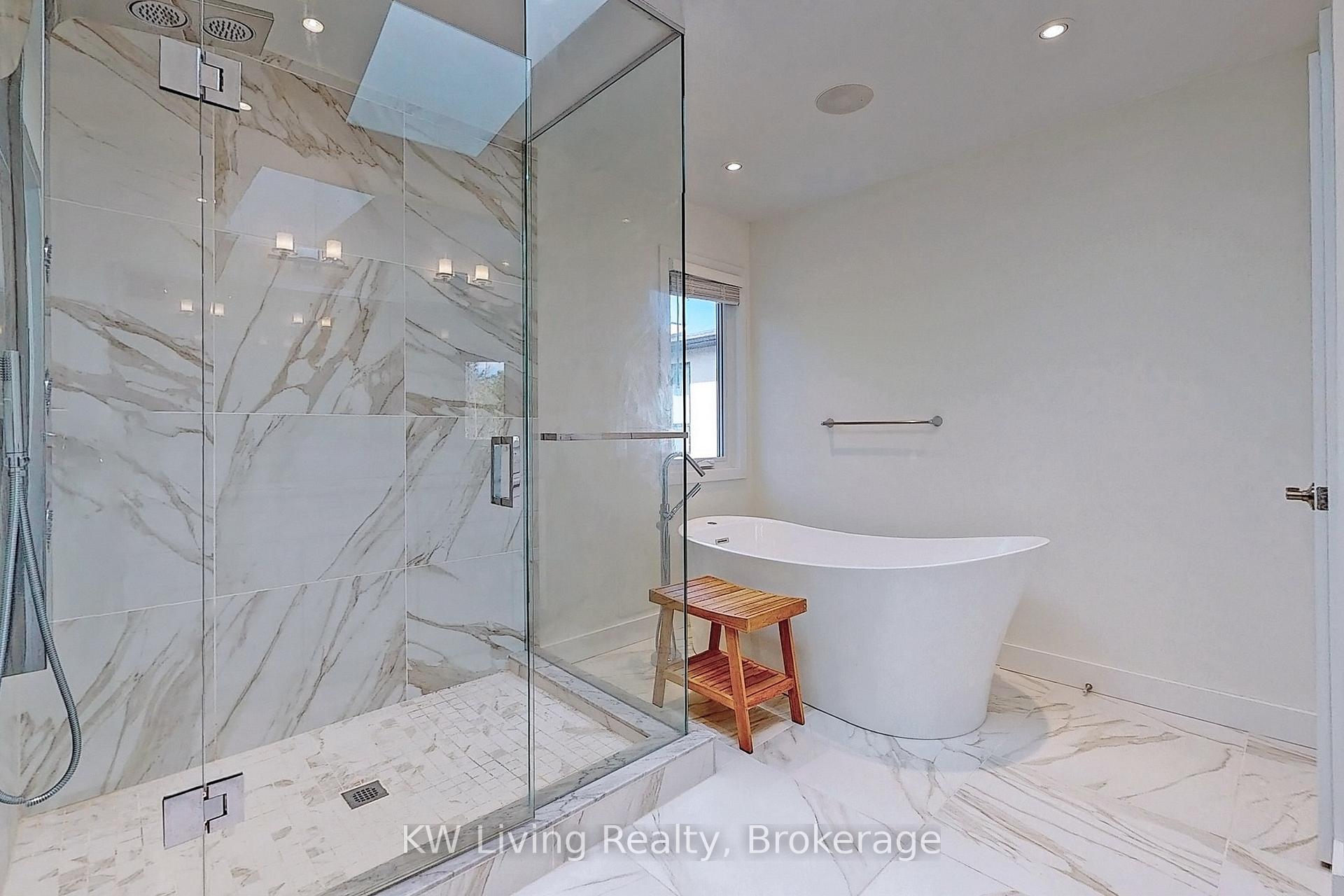 Photo 25 of 1280 Watersedge Road, Mississauga, Clarkson — HOMEH