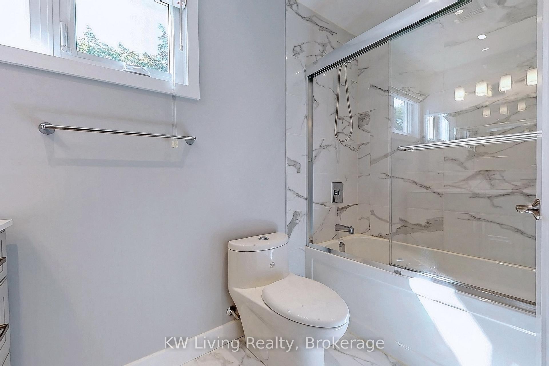 Photo 32 of 1280 Watersedge Road, Mississauga, Clarkson — HOMEH