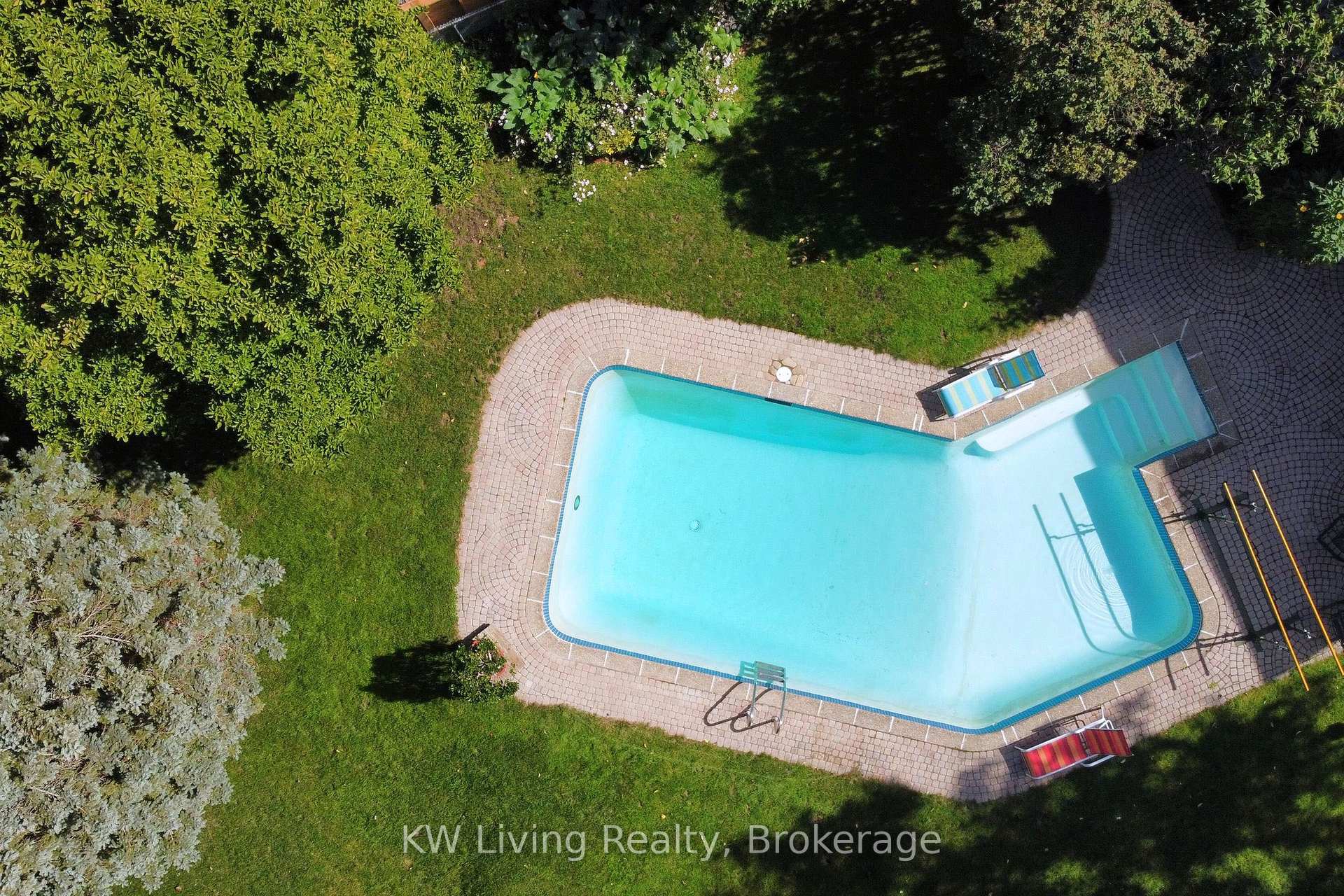 Photo 48 of 1280 Watersedge Road, Mississauga, Clarkson — HOMEH