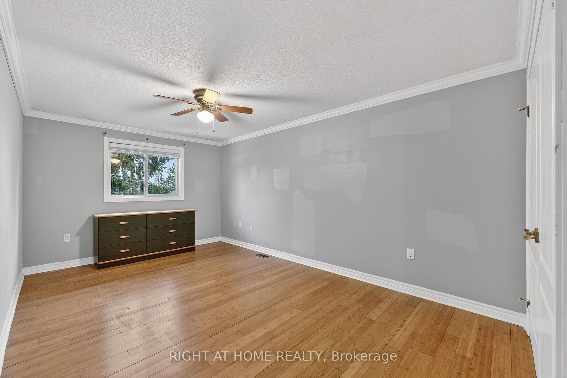 Photo 13 of Unit 10, 32 Sawmill Road, Barrie, Ardagh — HOMEH