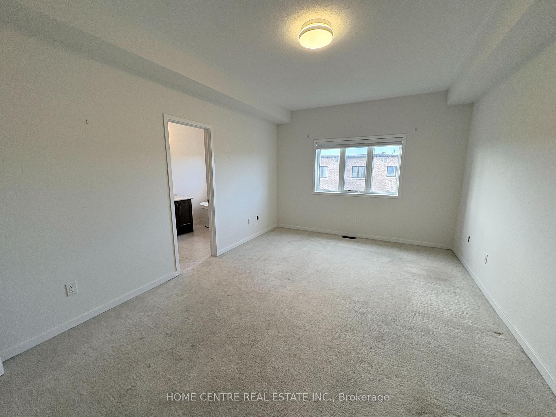 Photo 16 of 393 Elyse Court, Aurora, Bayview Northeast — HOMEH