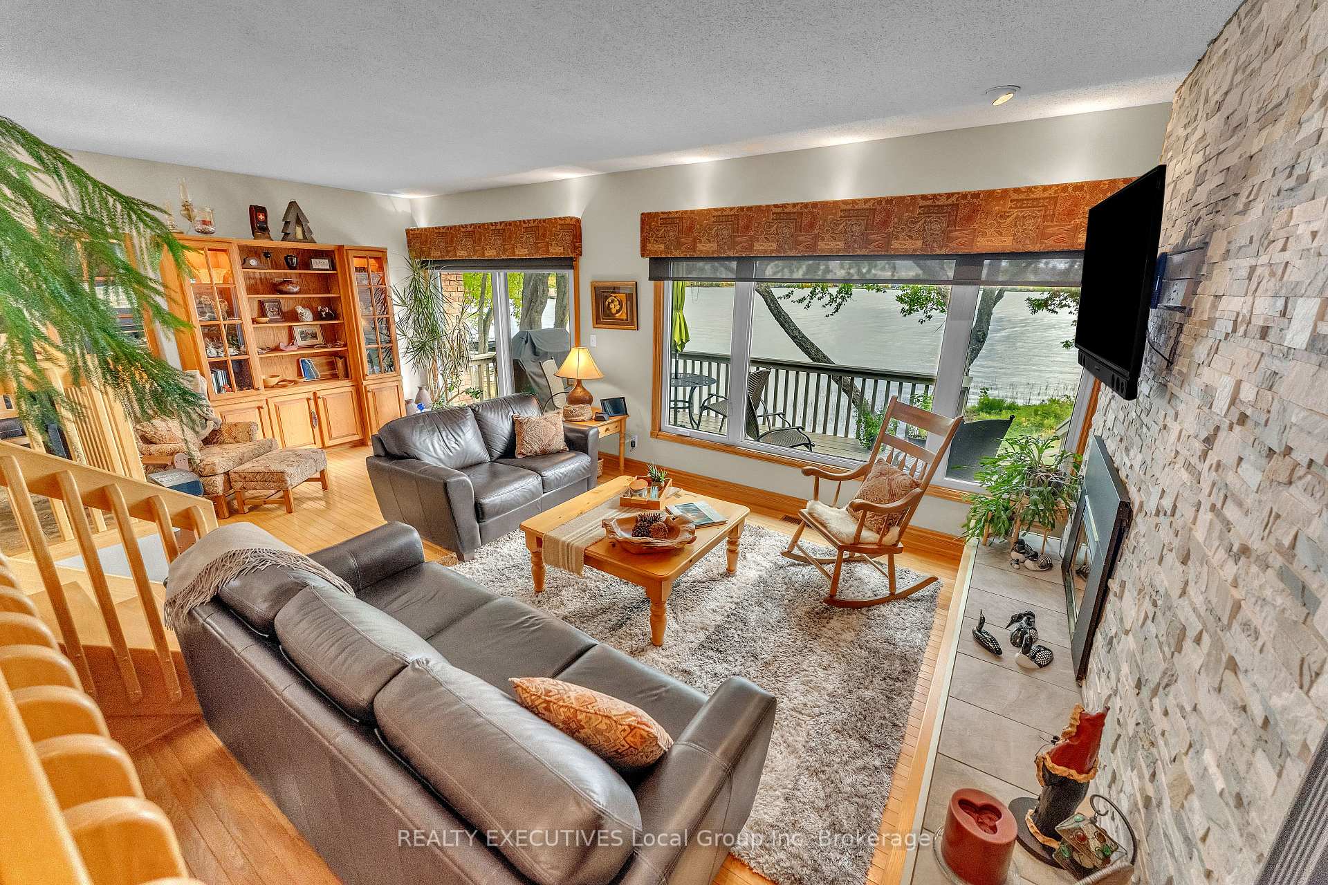 Photo 11 of Unit 7, 555 Main Street S, Callander — HOMEH