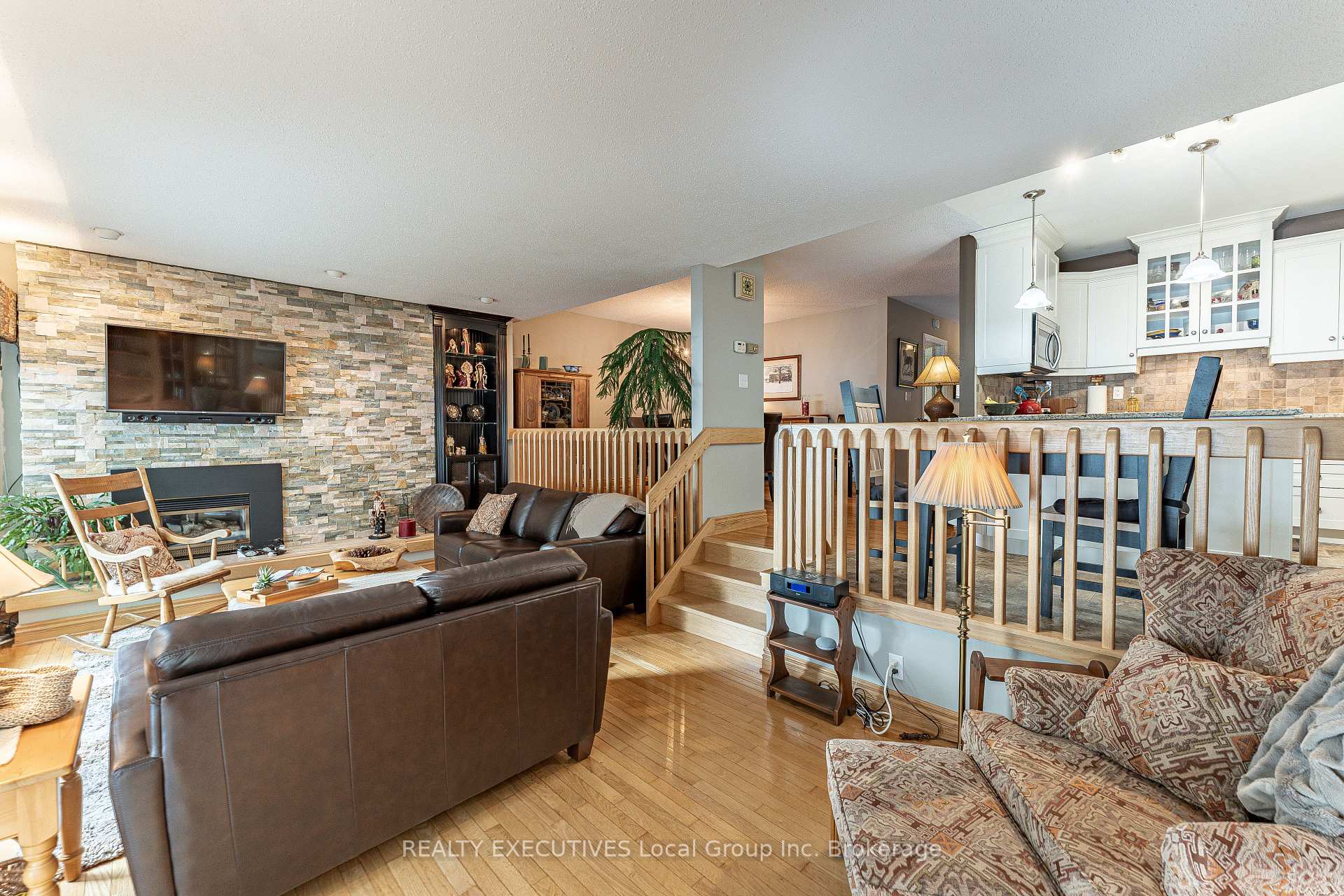 Photo 18 of Unit 7, 555 Main Street S, Callander — HOMEH