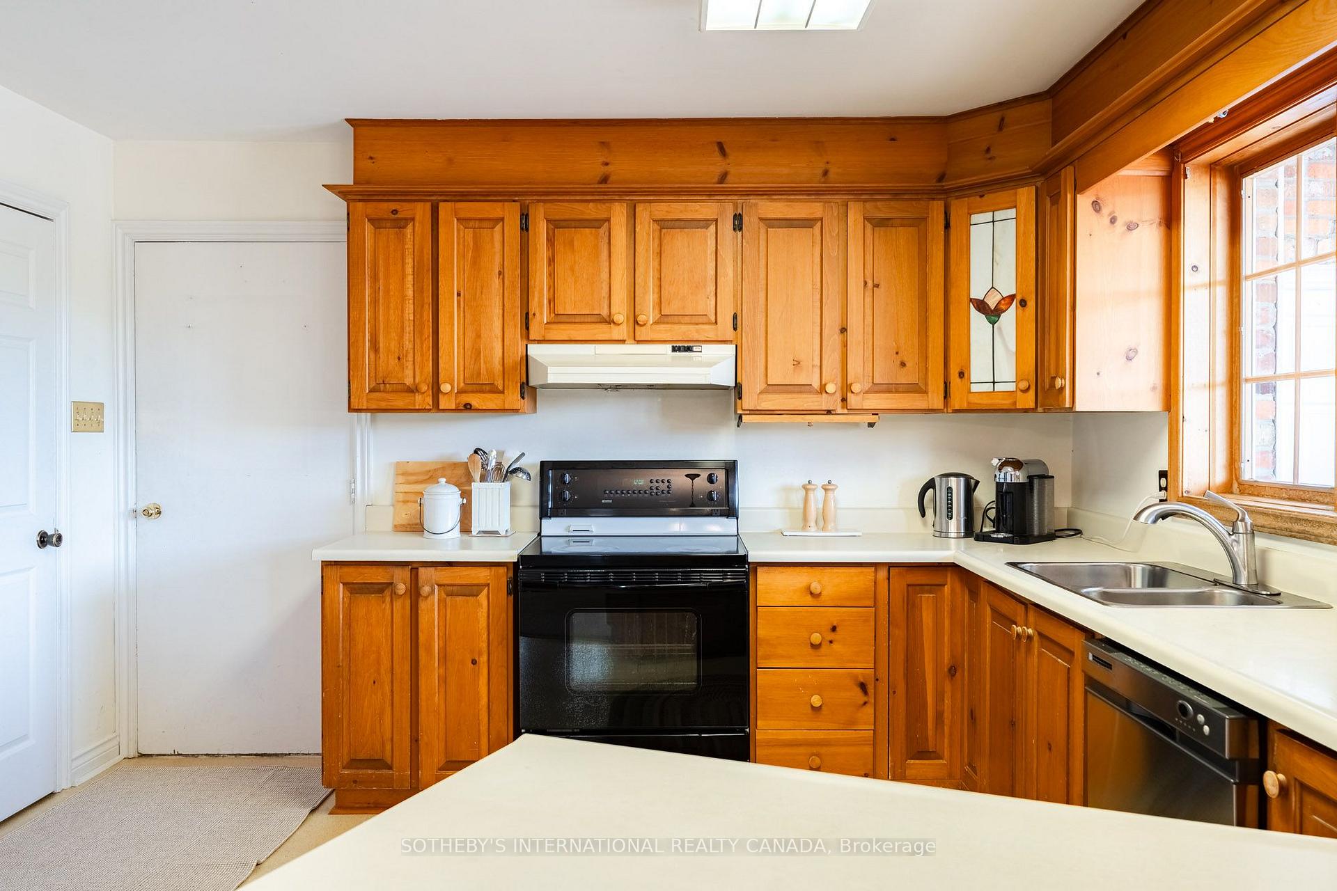 Photo 16 of 6055 17th Side Road, King, Rural King — HOMEH