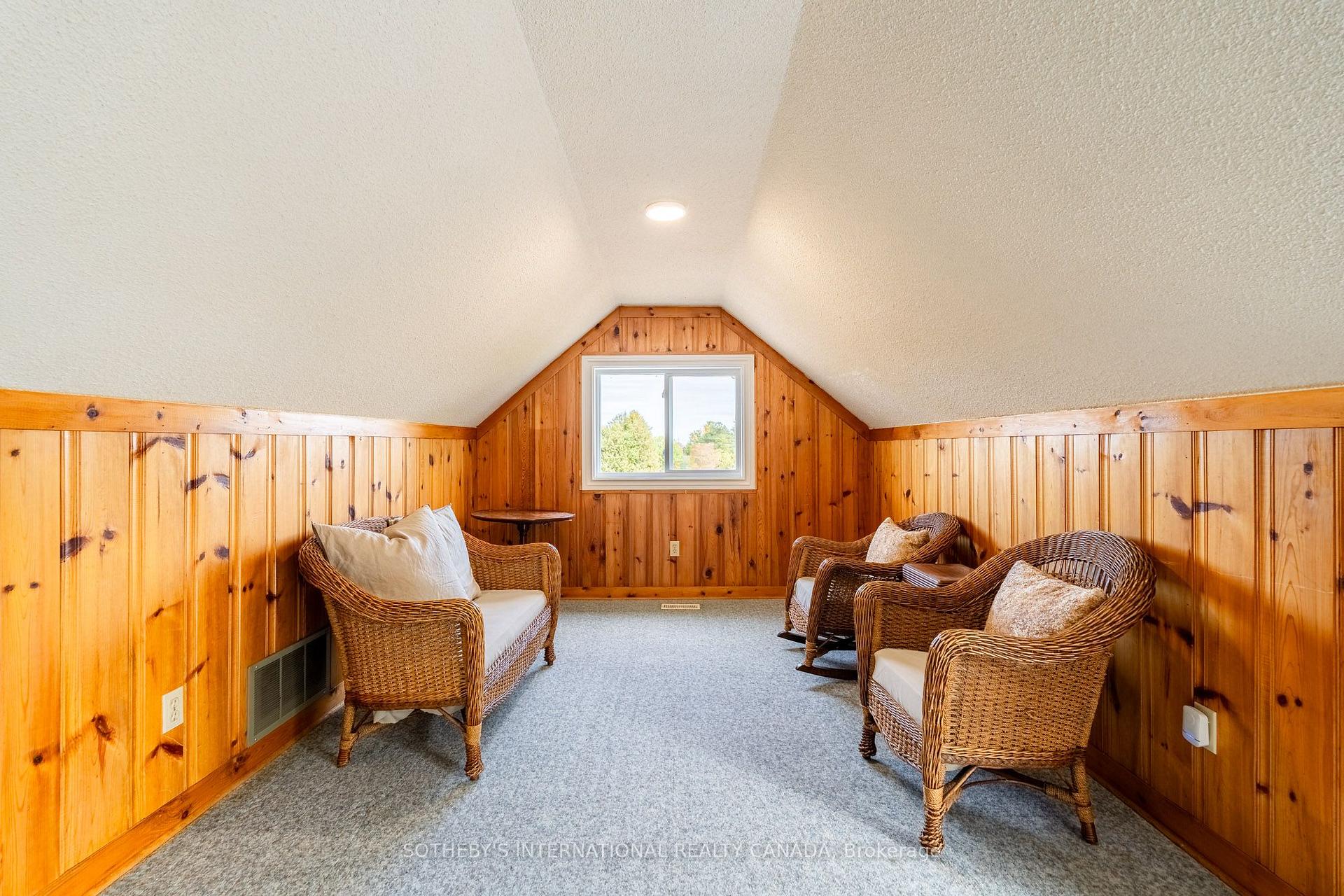 Photo 23 of 6055 17th Side Road, King, Rural King — HOMEH
