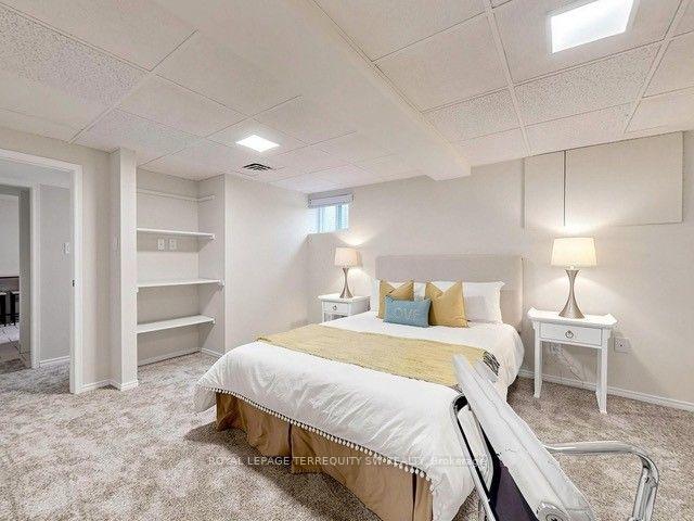 Photo 29 of 12 Sir Pellias Terrace, Markham, Markham Village — HOMEH