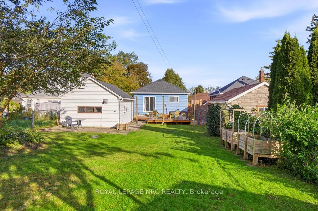 Photo 27 of 17 Wanda Road, St. Catharines, Burleigh Hill — HOMEH