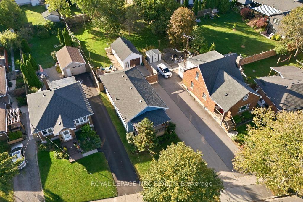 Photo 30 of 17 Wanda Road, St. Catharines, Burleigh Hill — HOMEH
